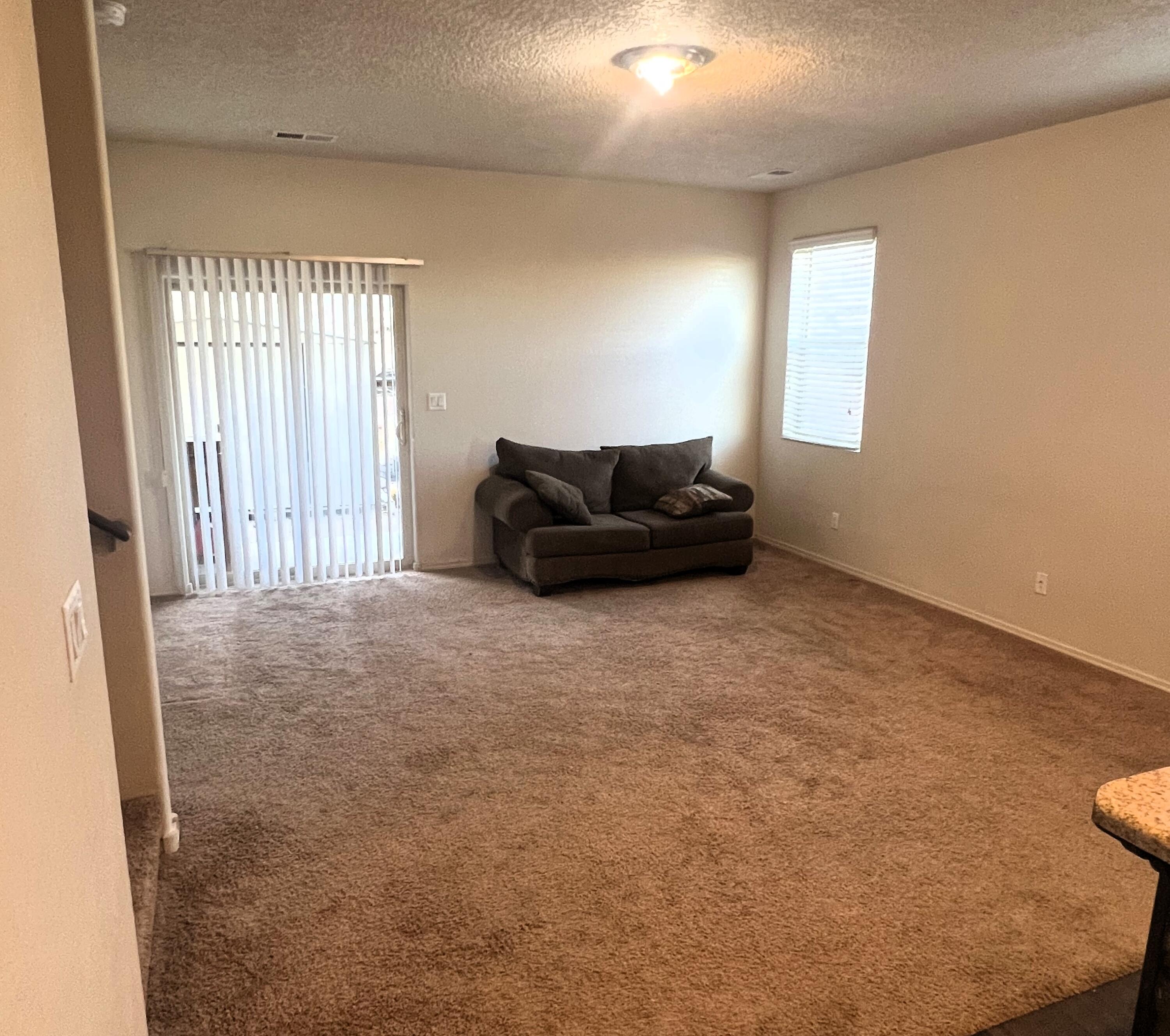18 Dos Hermanos Court
