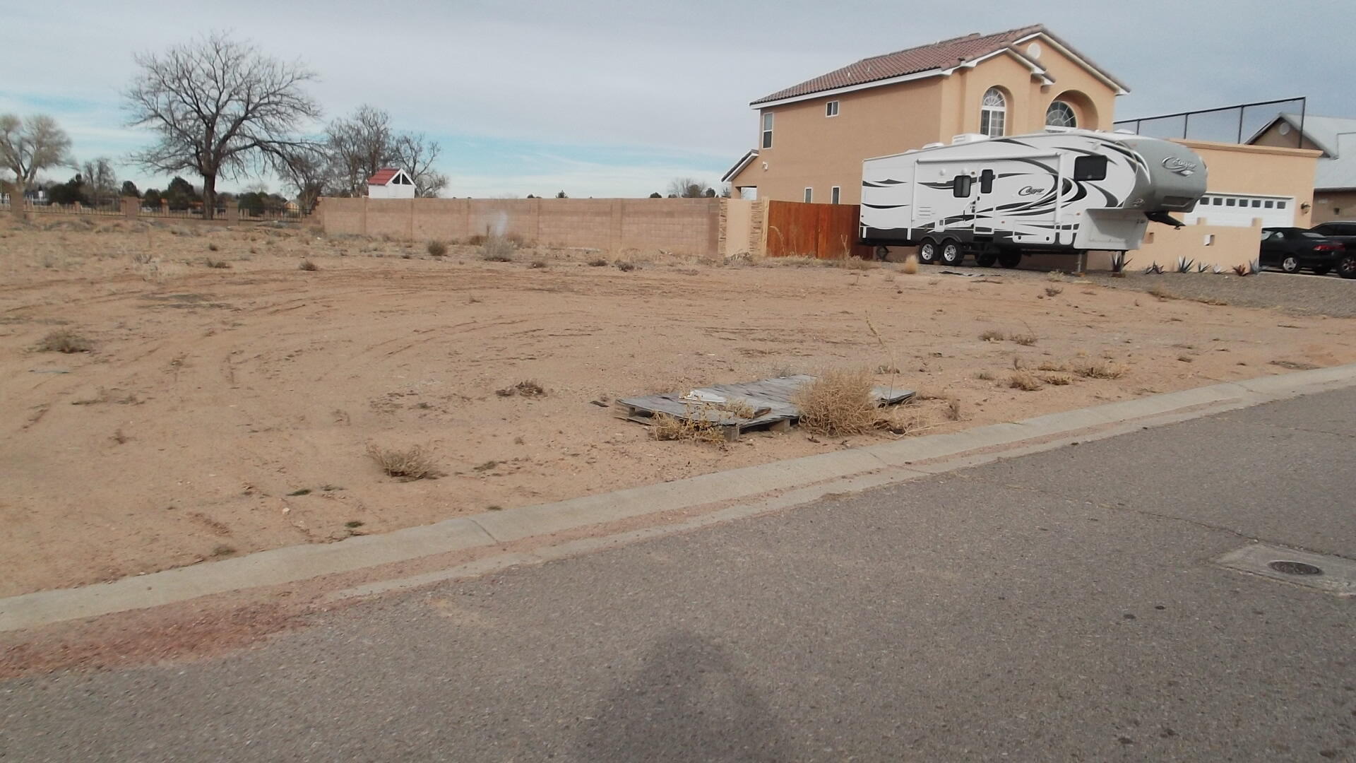 115 San Lucas Avenue