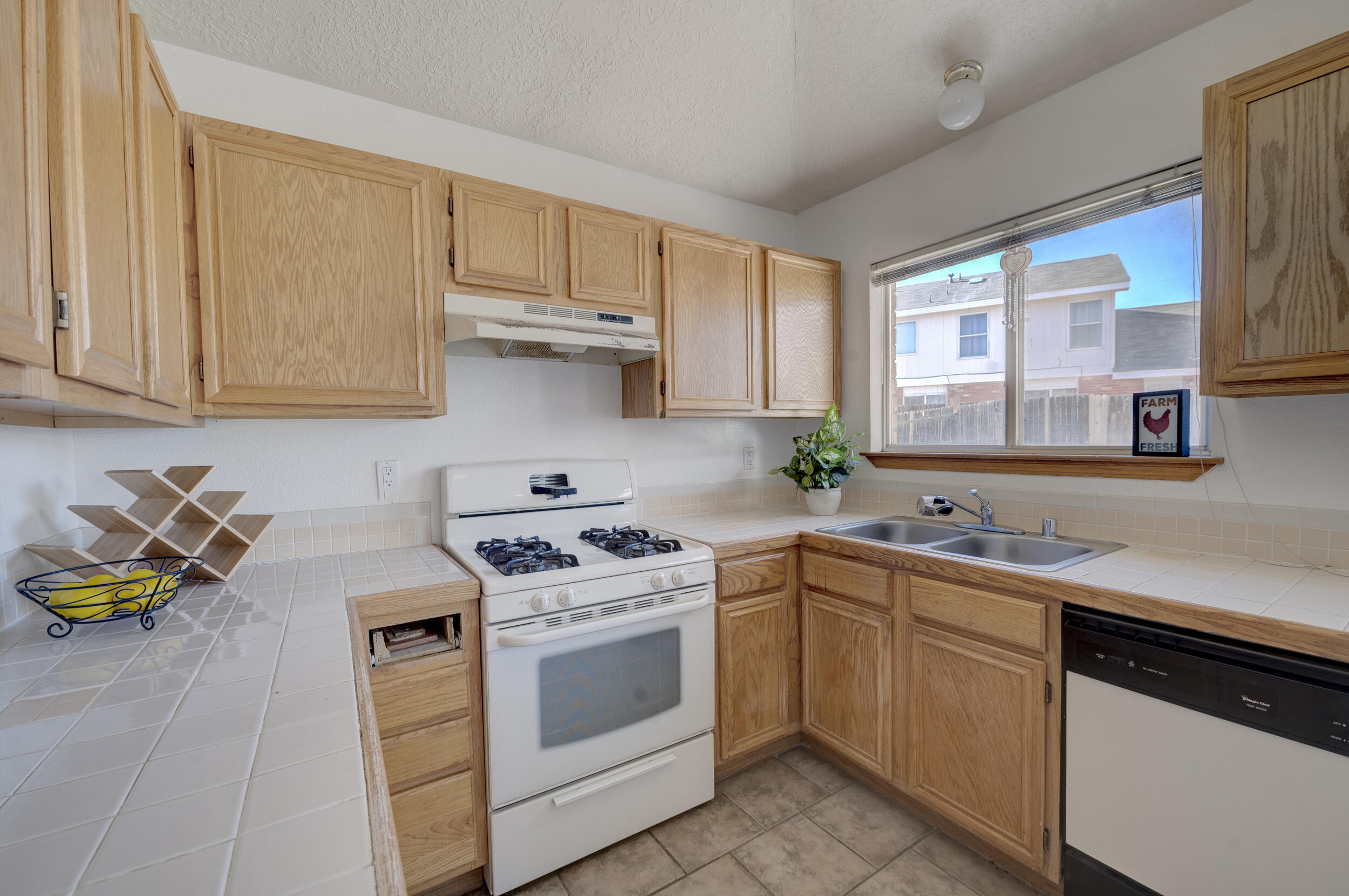 31 Buckbrush Place