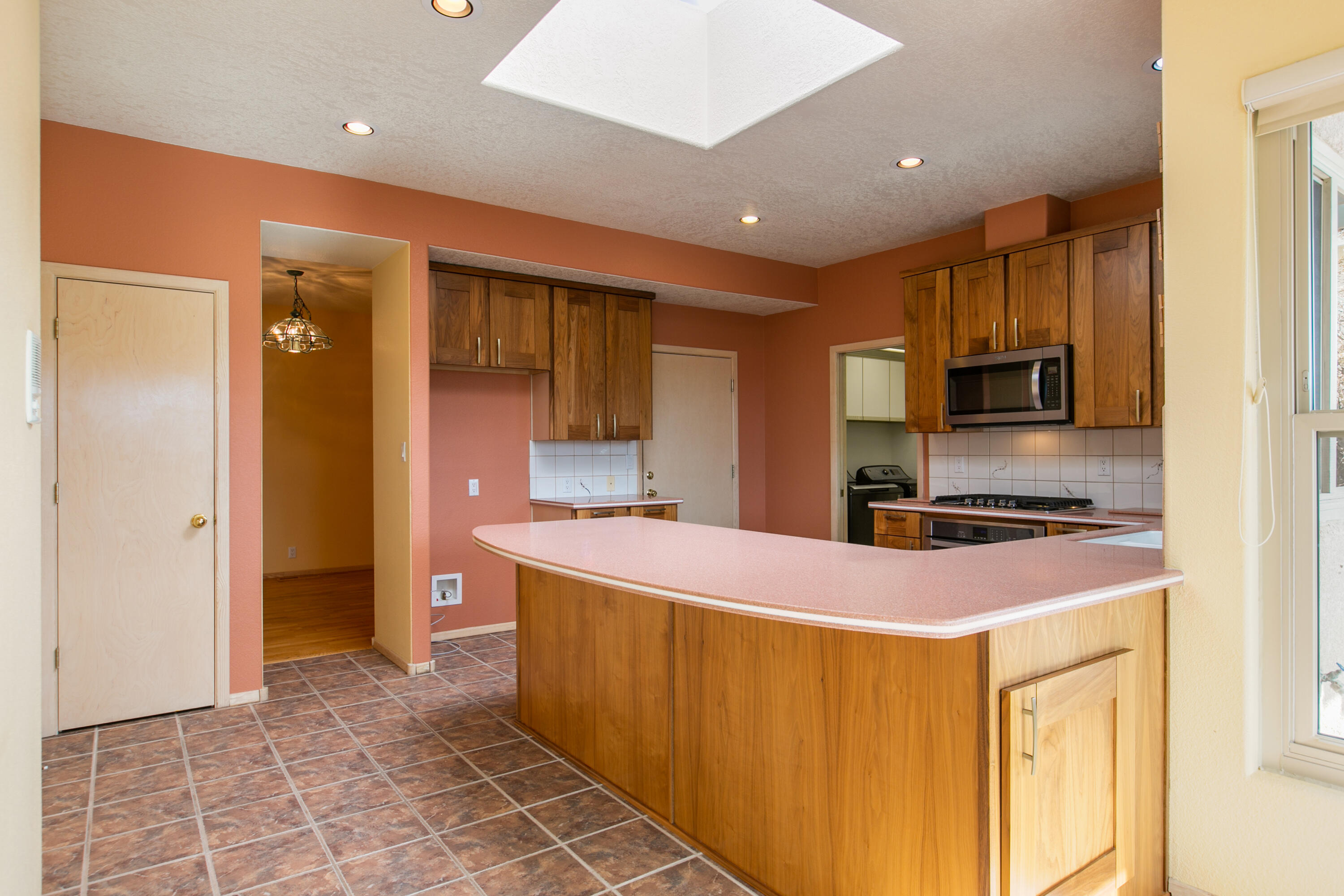 4944 Alta Mesa NW