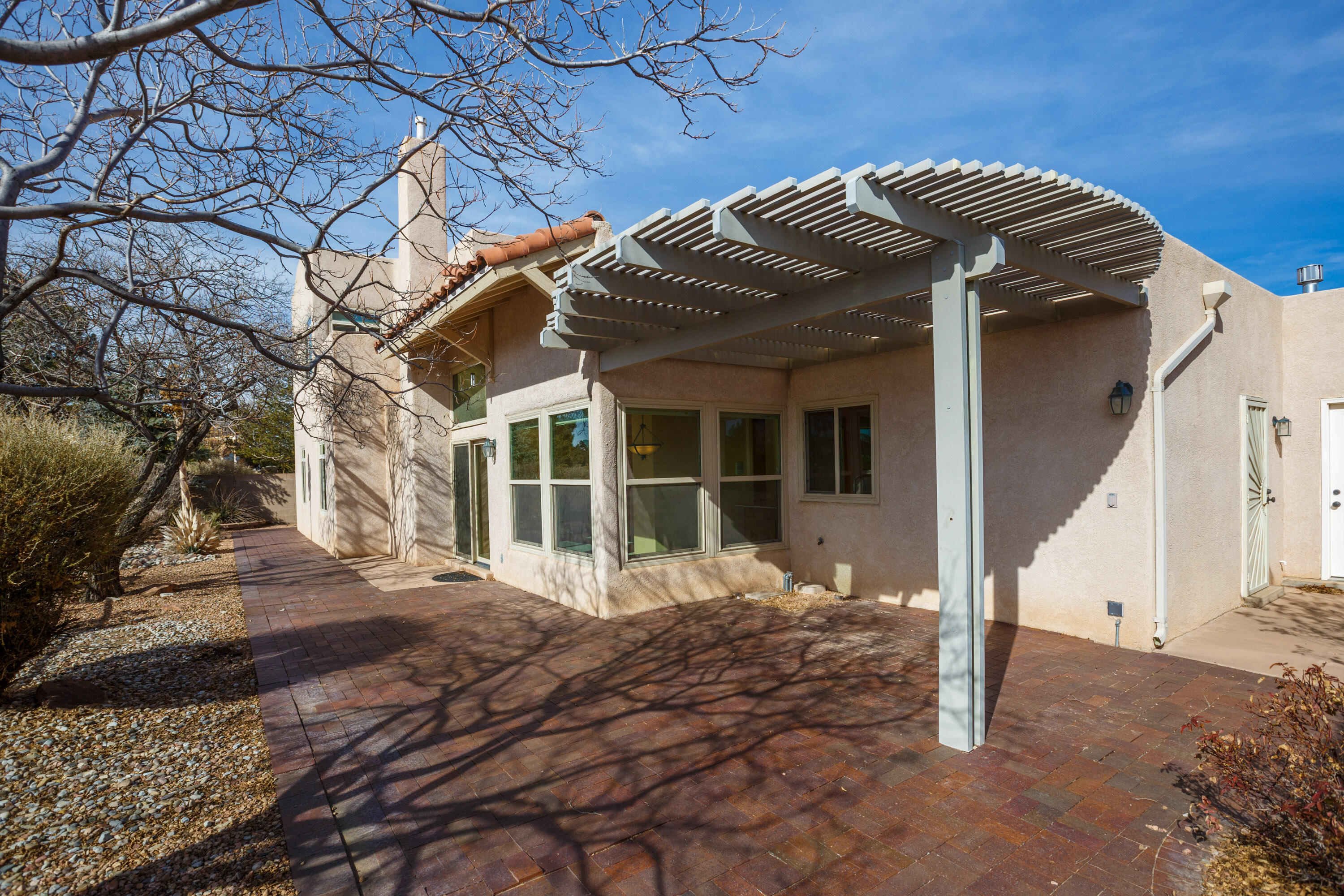 4944 Alta Mesa NW