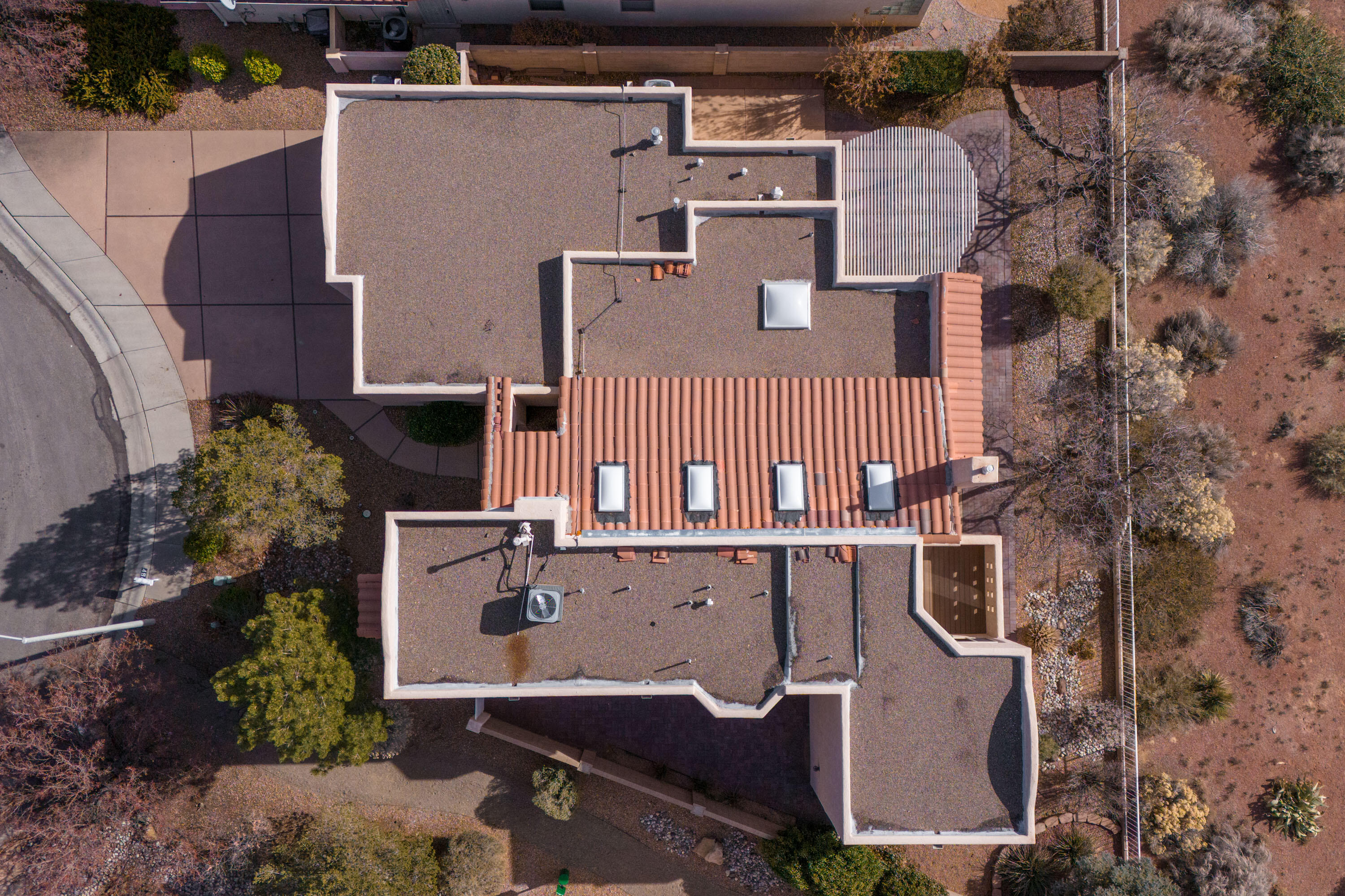 4944 Alta Mesa NW