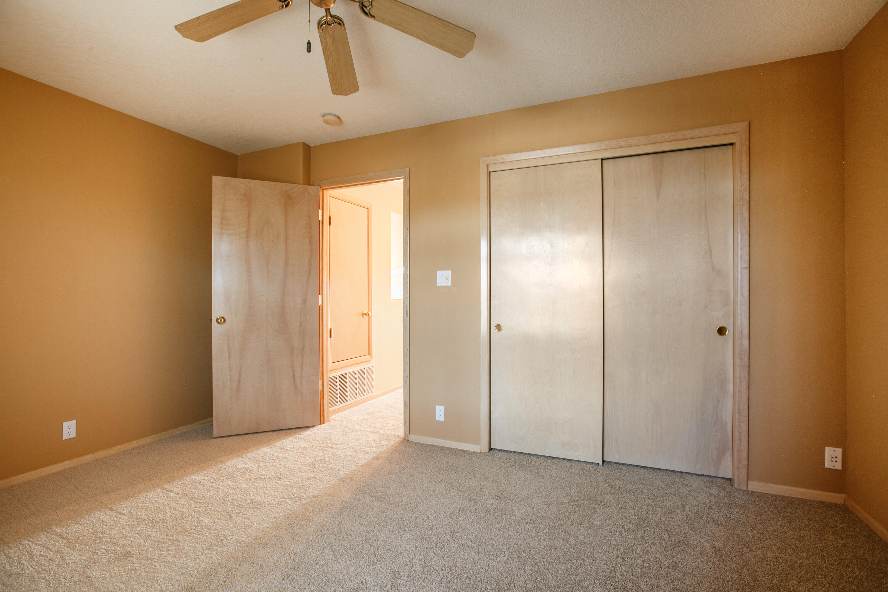 4944 Alta Mesa NW