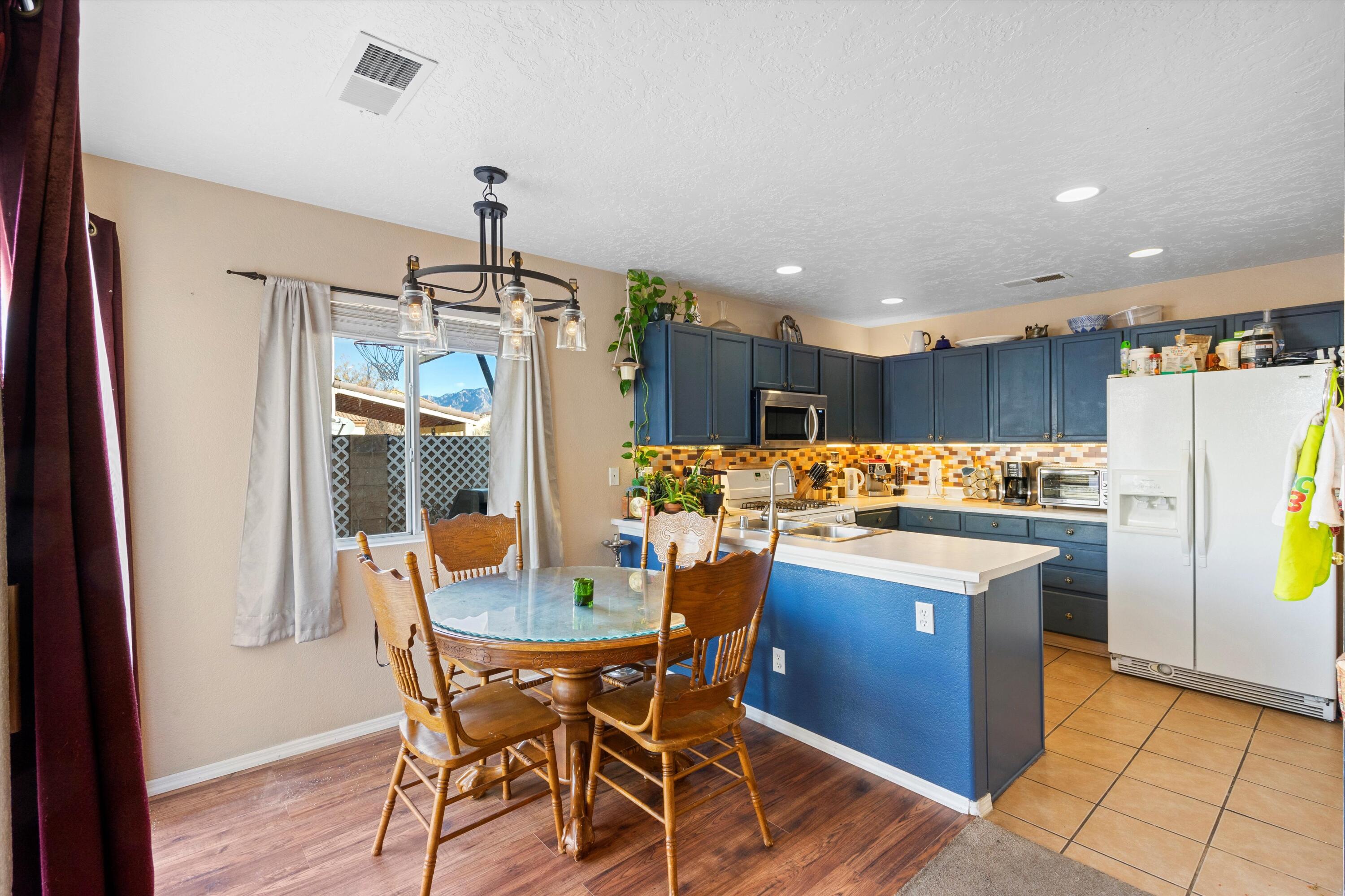 10801 Habanero Way SE