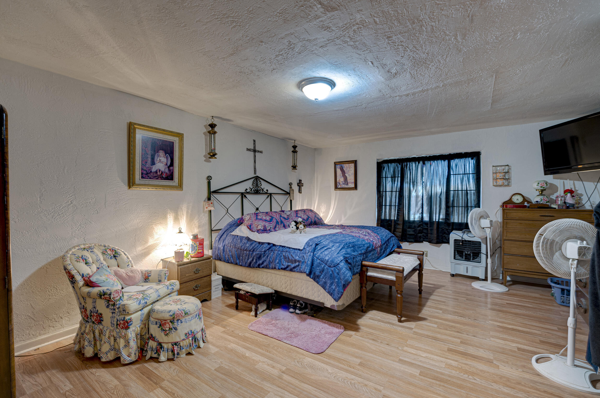 323 N 6th Street