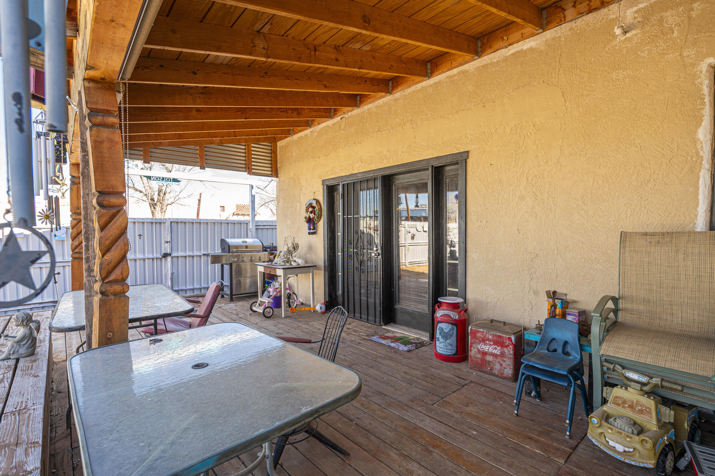 323 N 6th Street
