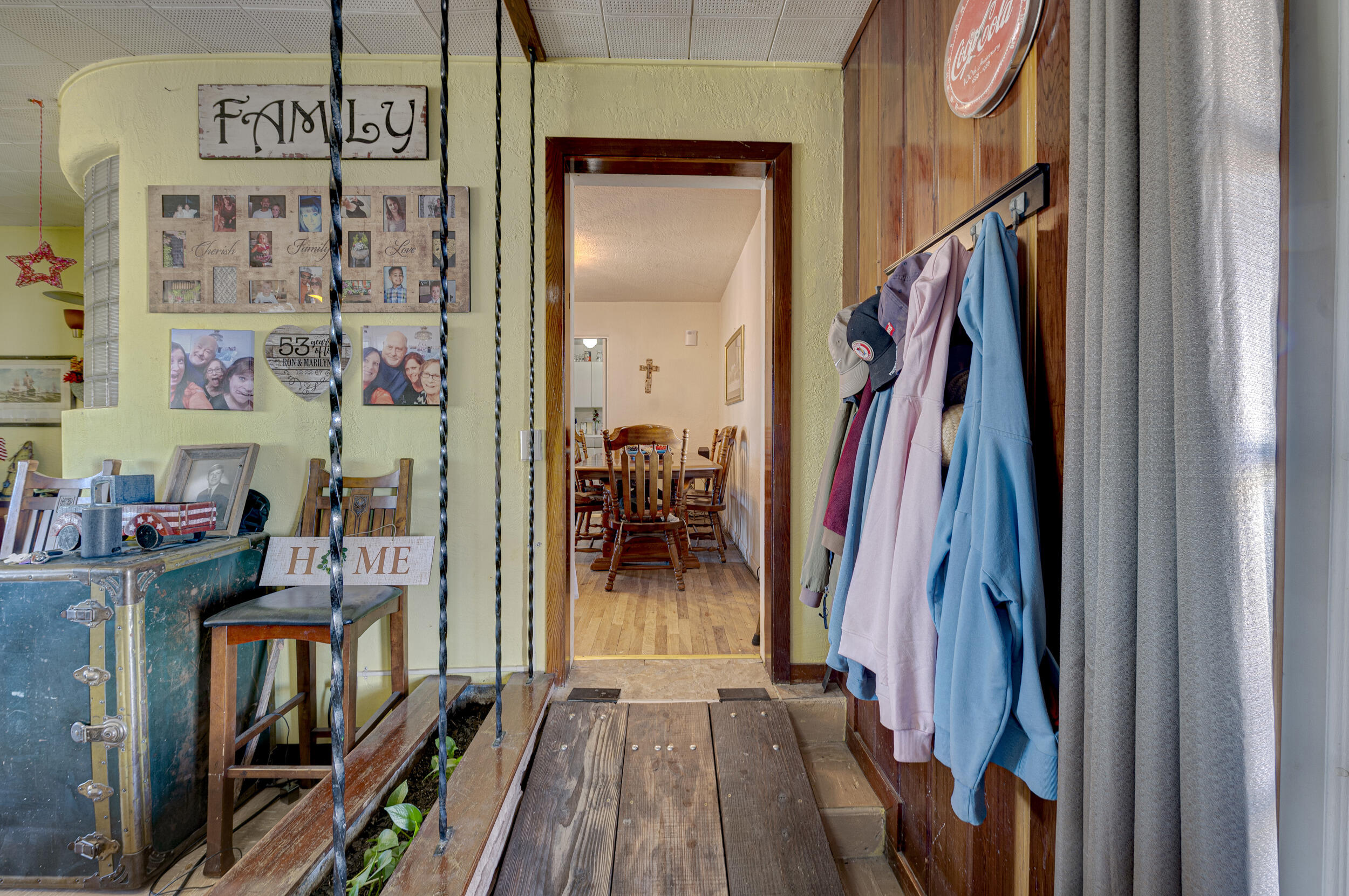 323 N 6th Street