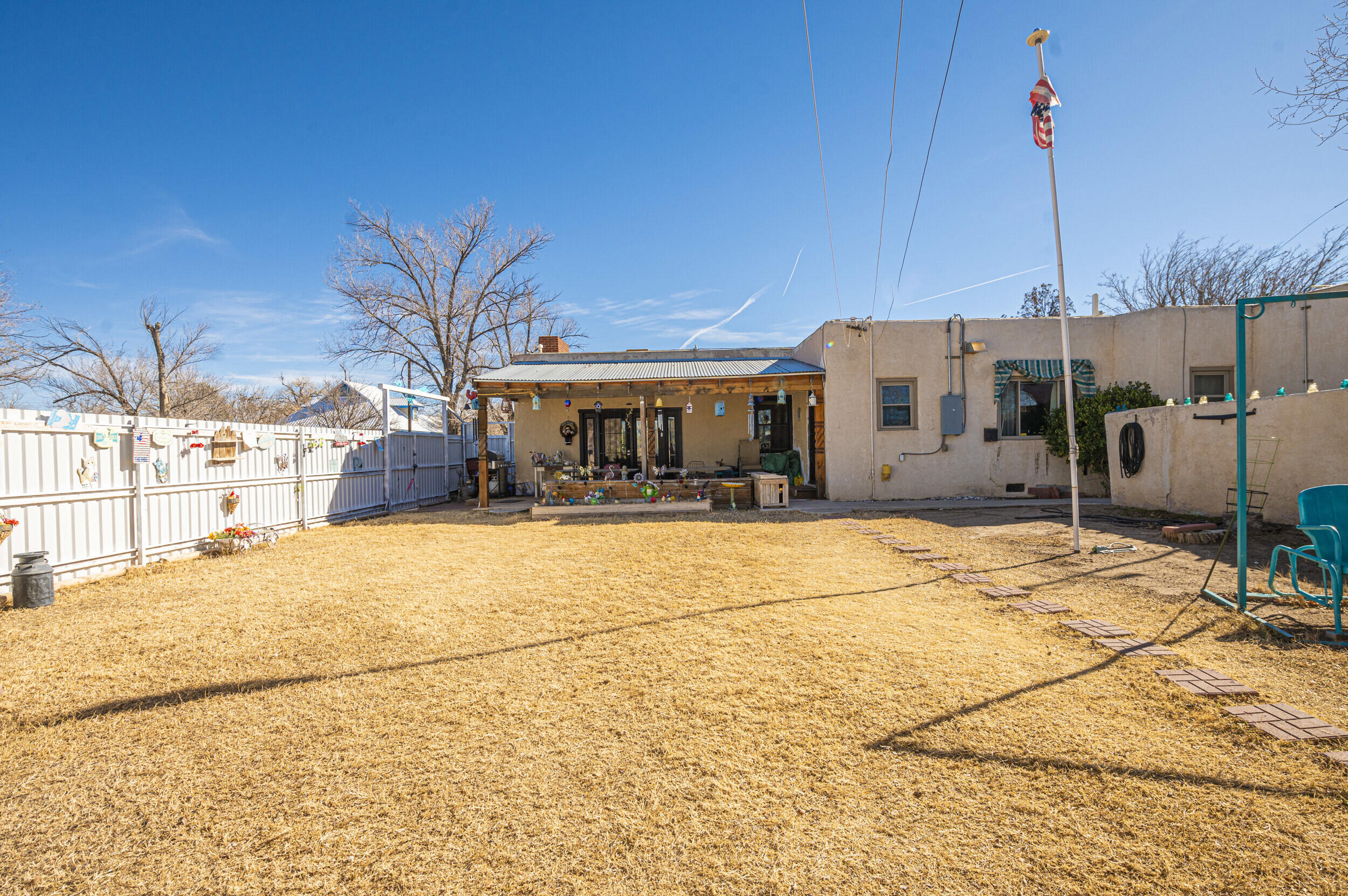 323 N 6th Street
