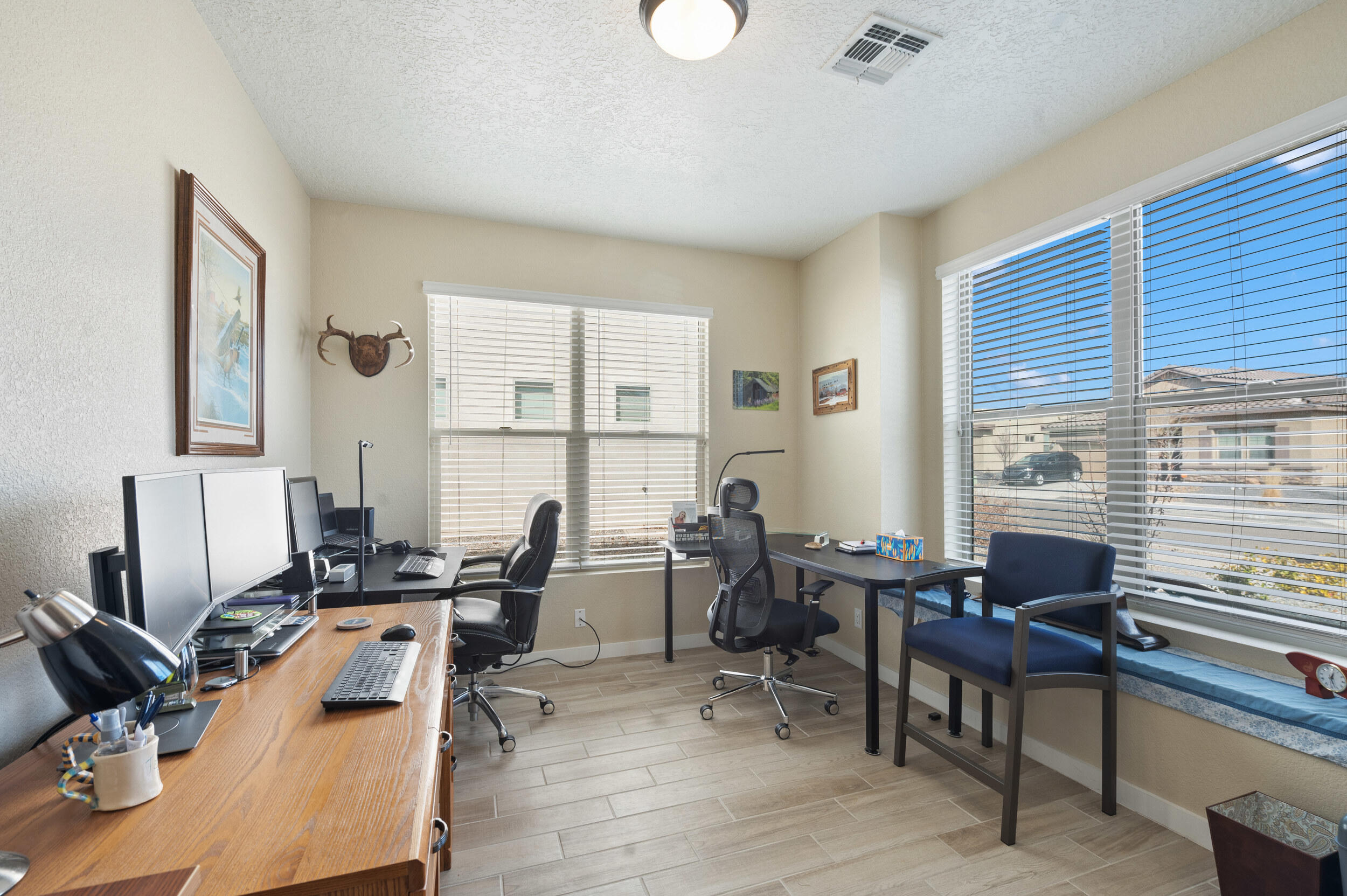 4045 Mountain Trail Loop NE