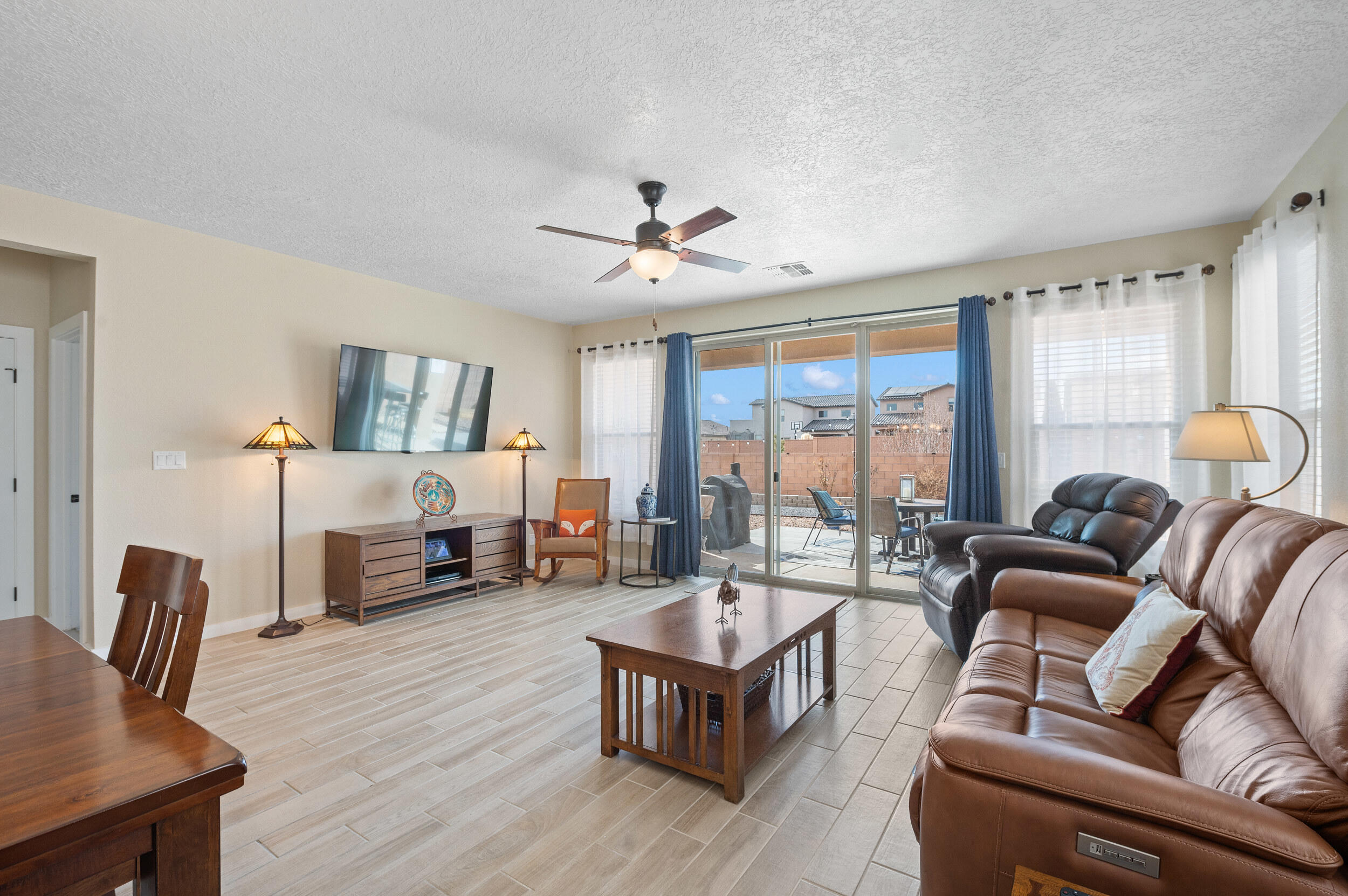 4045 Mountain Trail Loop NE