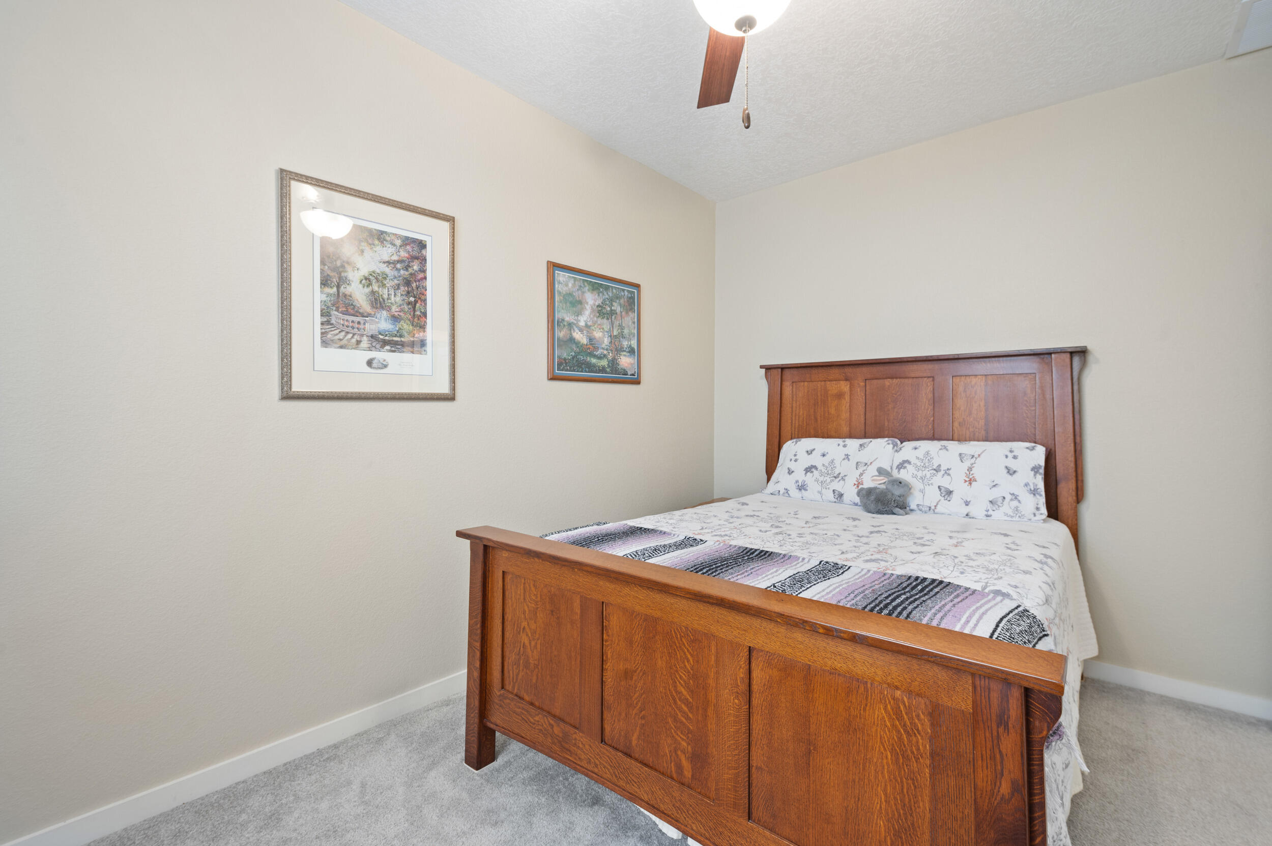 4045 Mountain Trail Loop NE