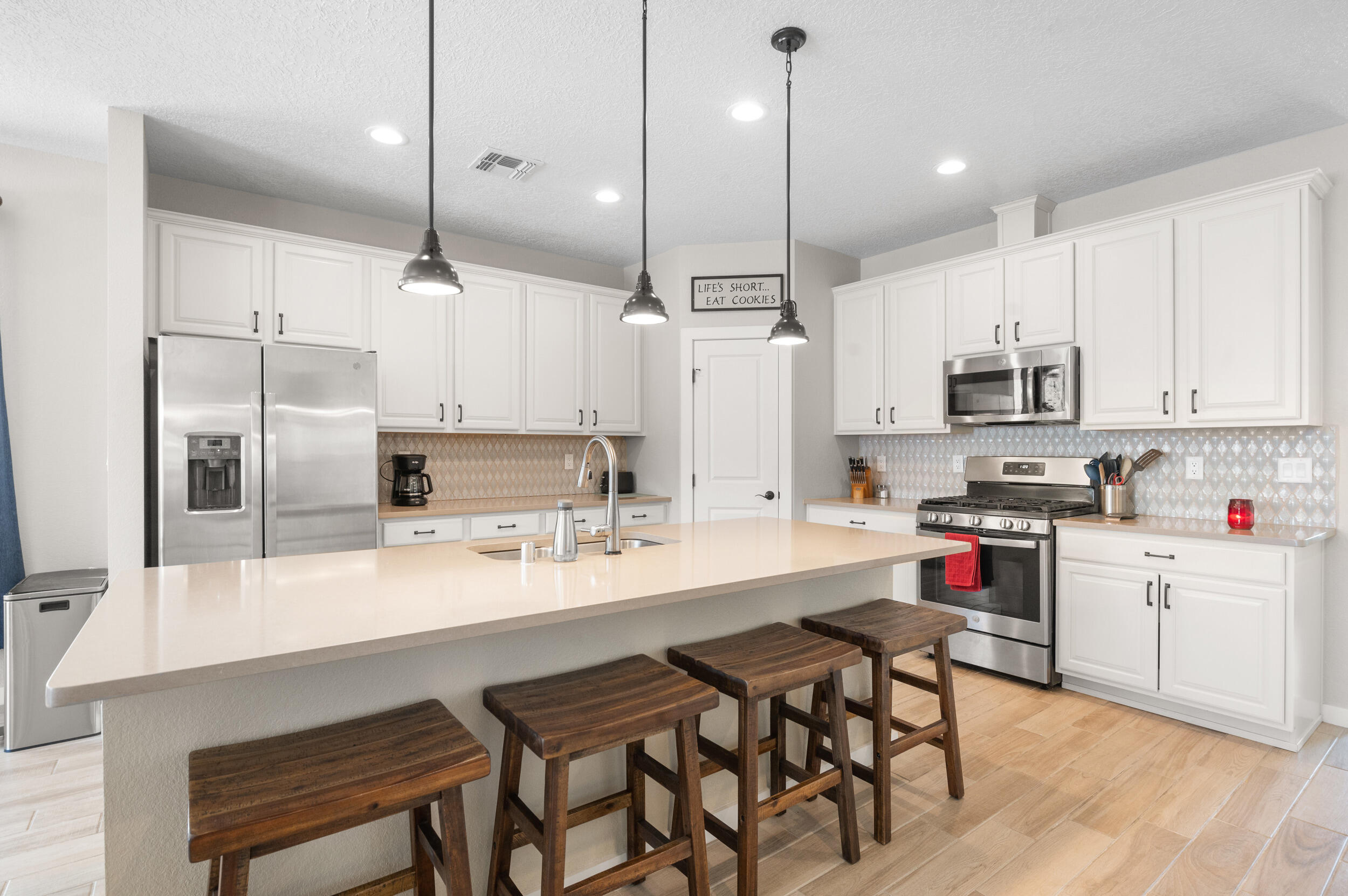 4045 Mountain Trail Loop NE