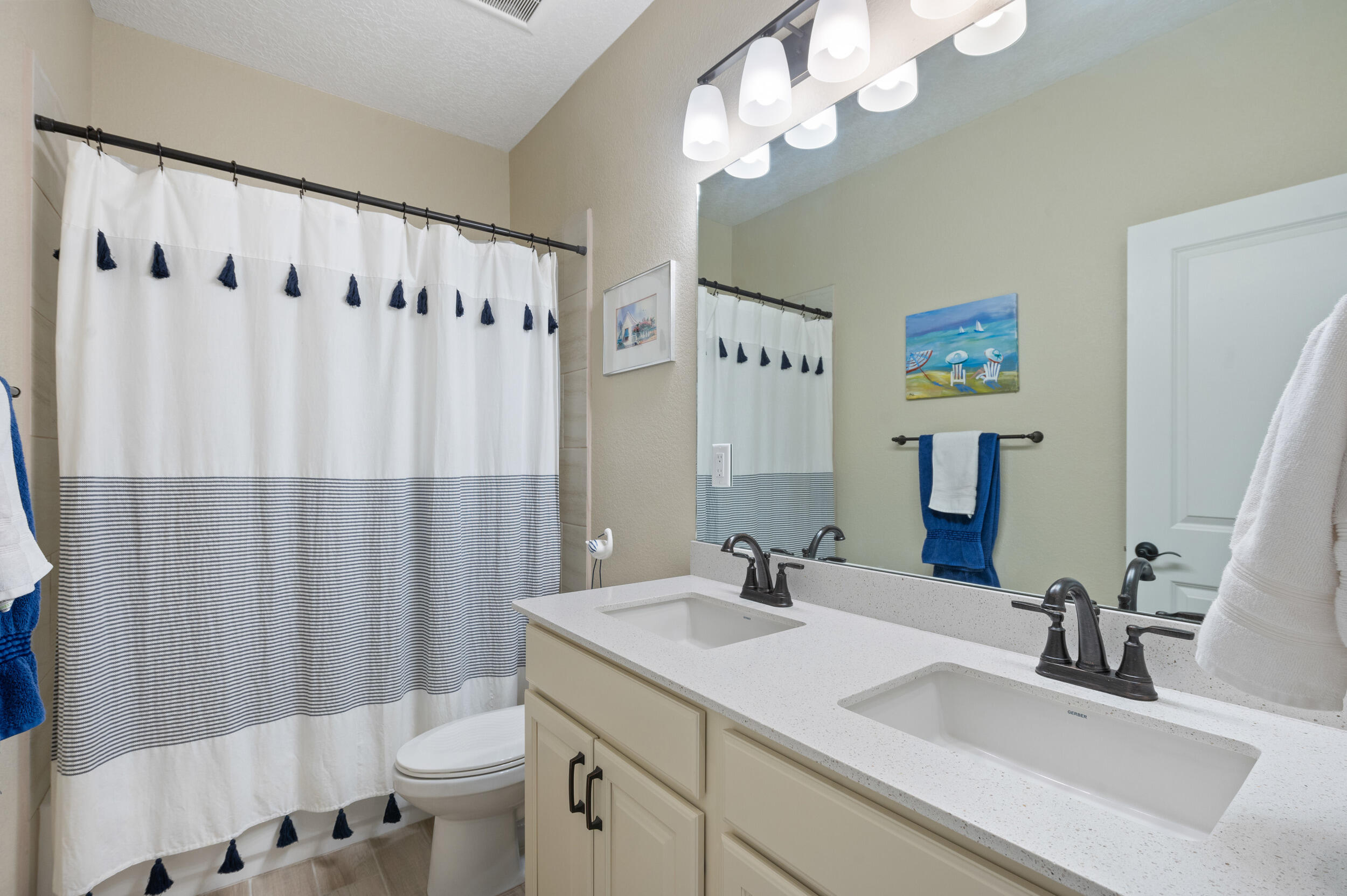 4045 Mountain Trail Loop NE