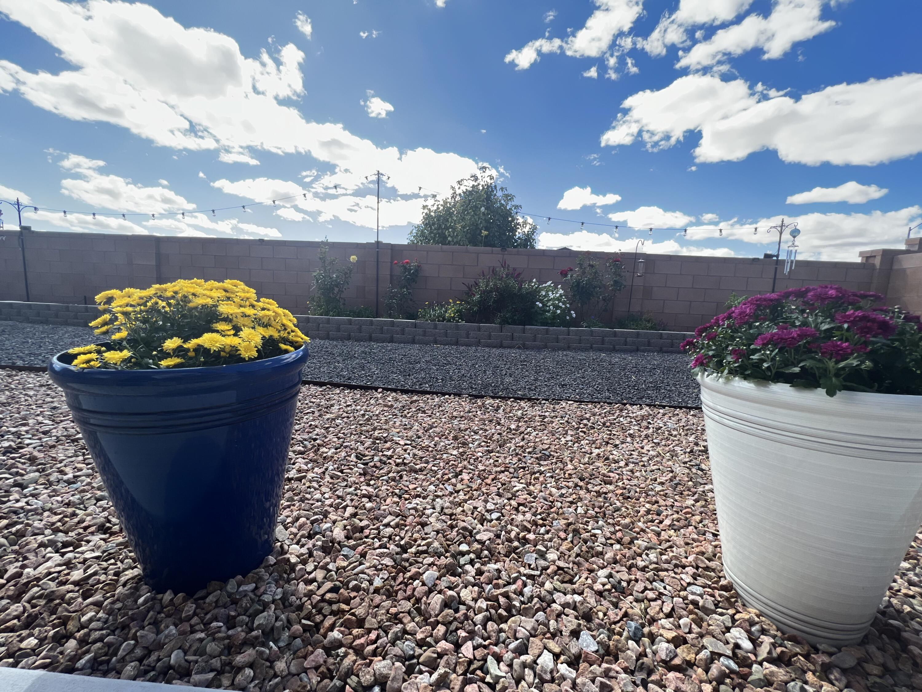 4045 Mountain Trail Loop NE
