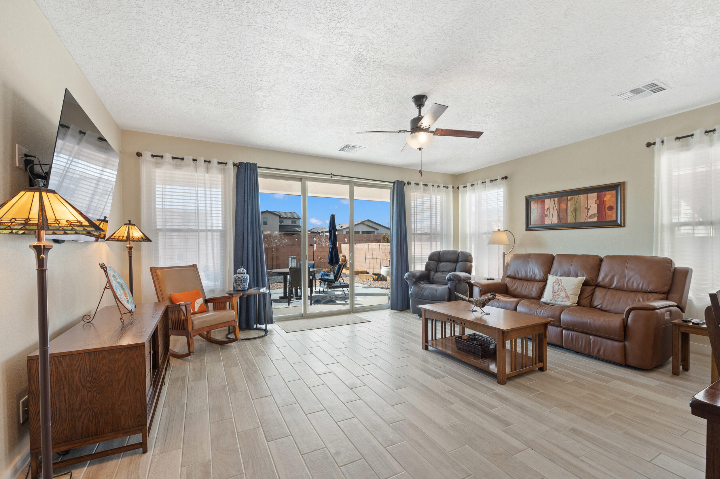 4045 Mountain Trail Loop NE
