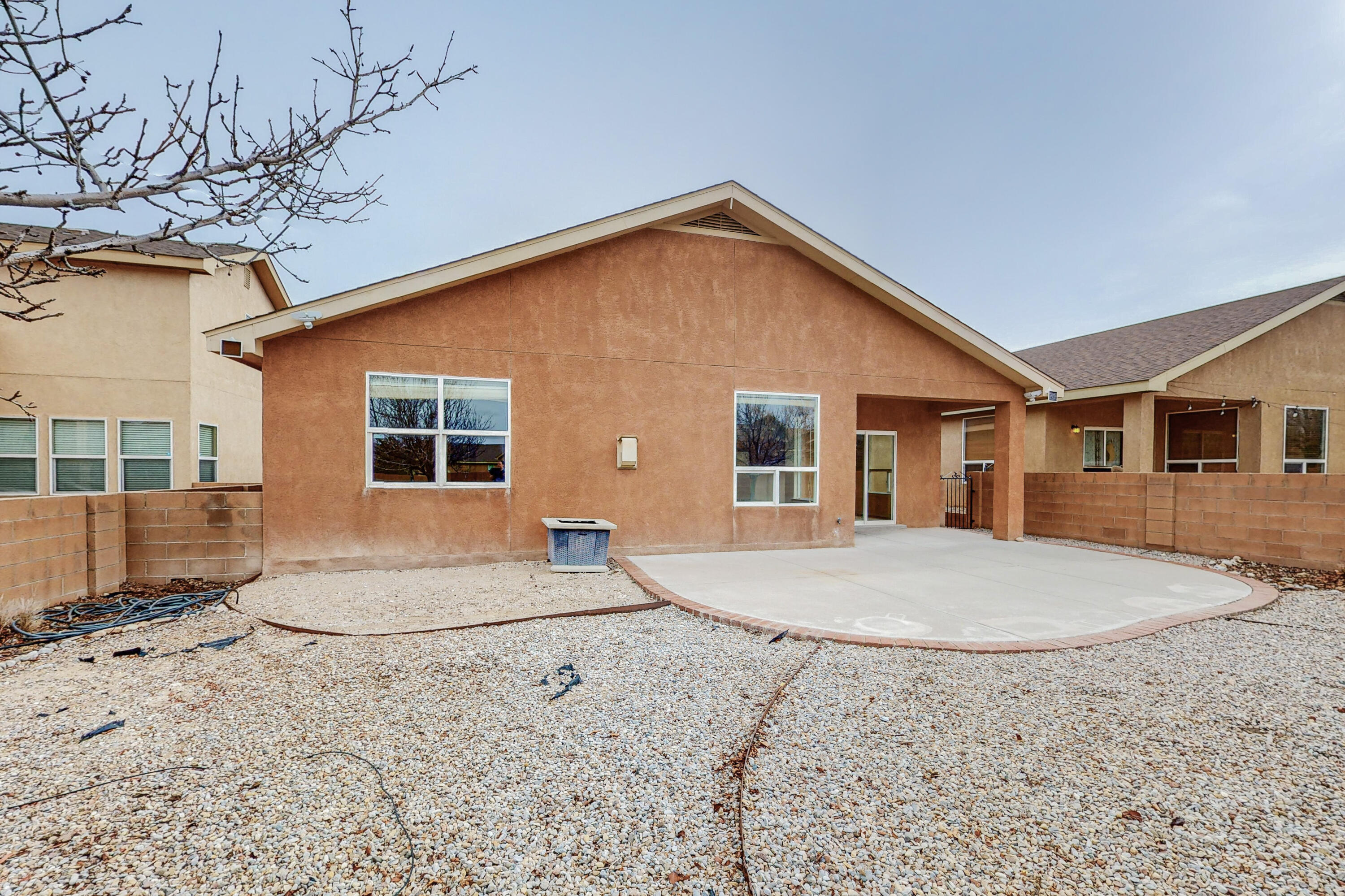 10409 Vallecito Drive NW