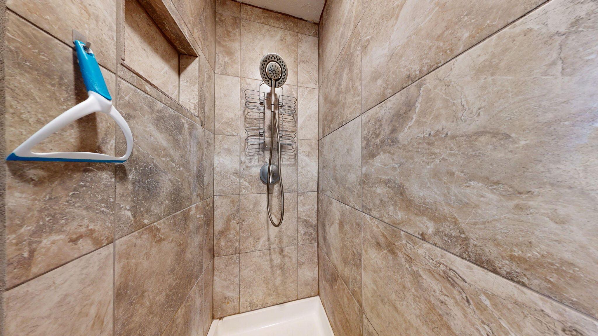 6 Yucca Drive
