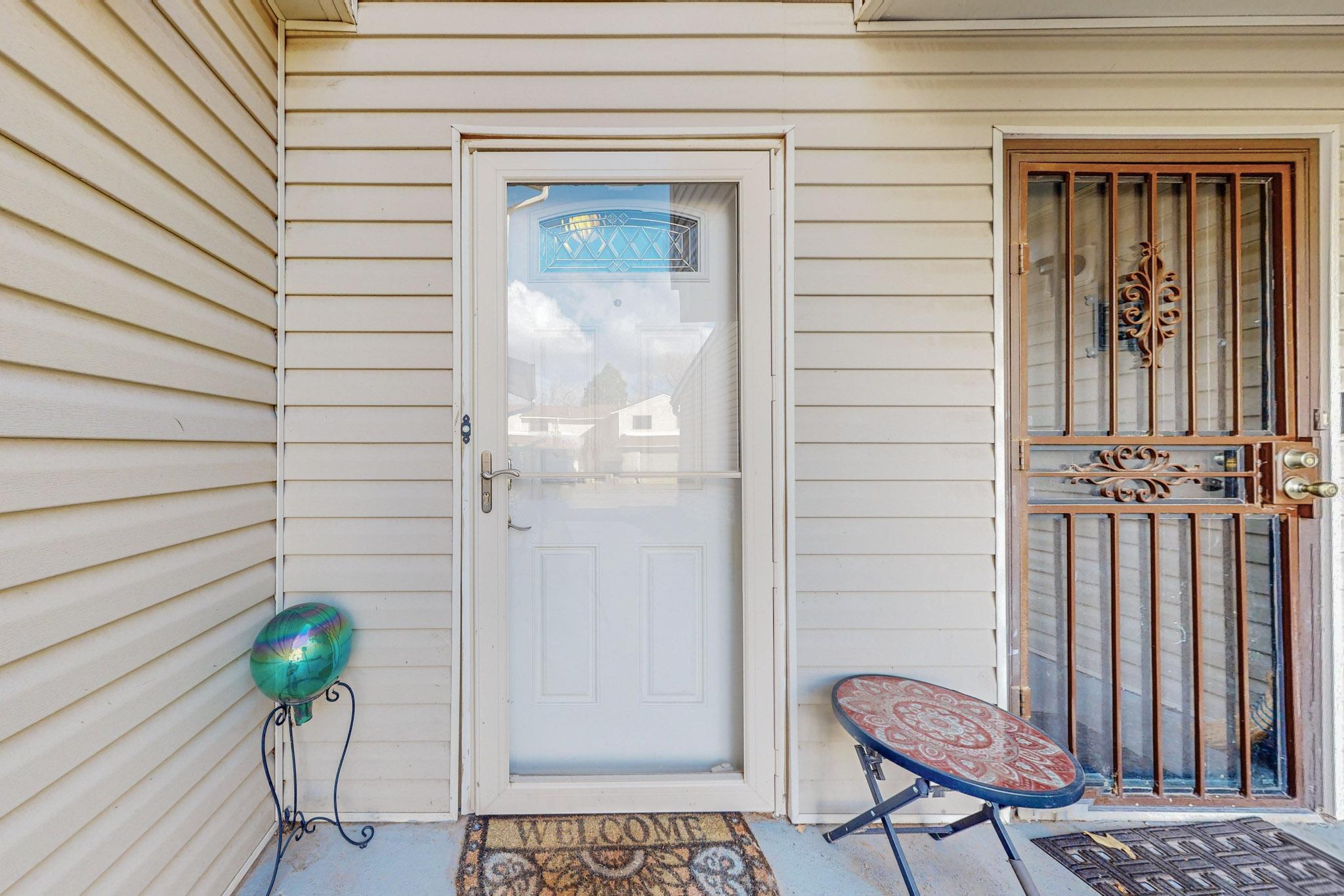 36 Westlake Drive NE