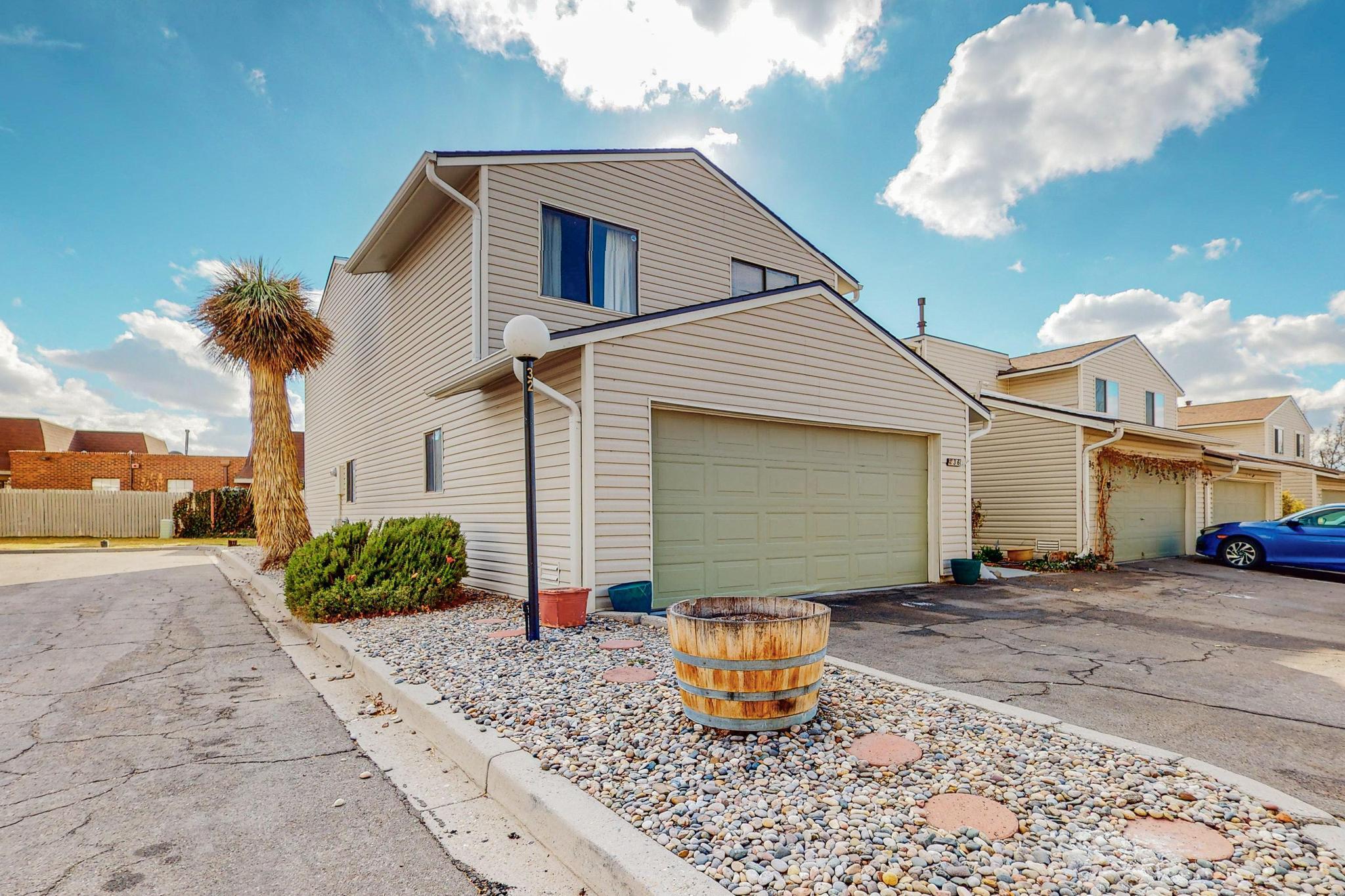 36 Westlake Drive NE