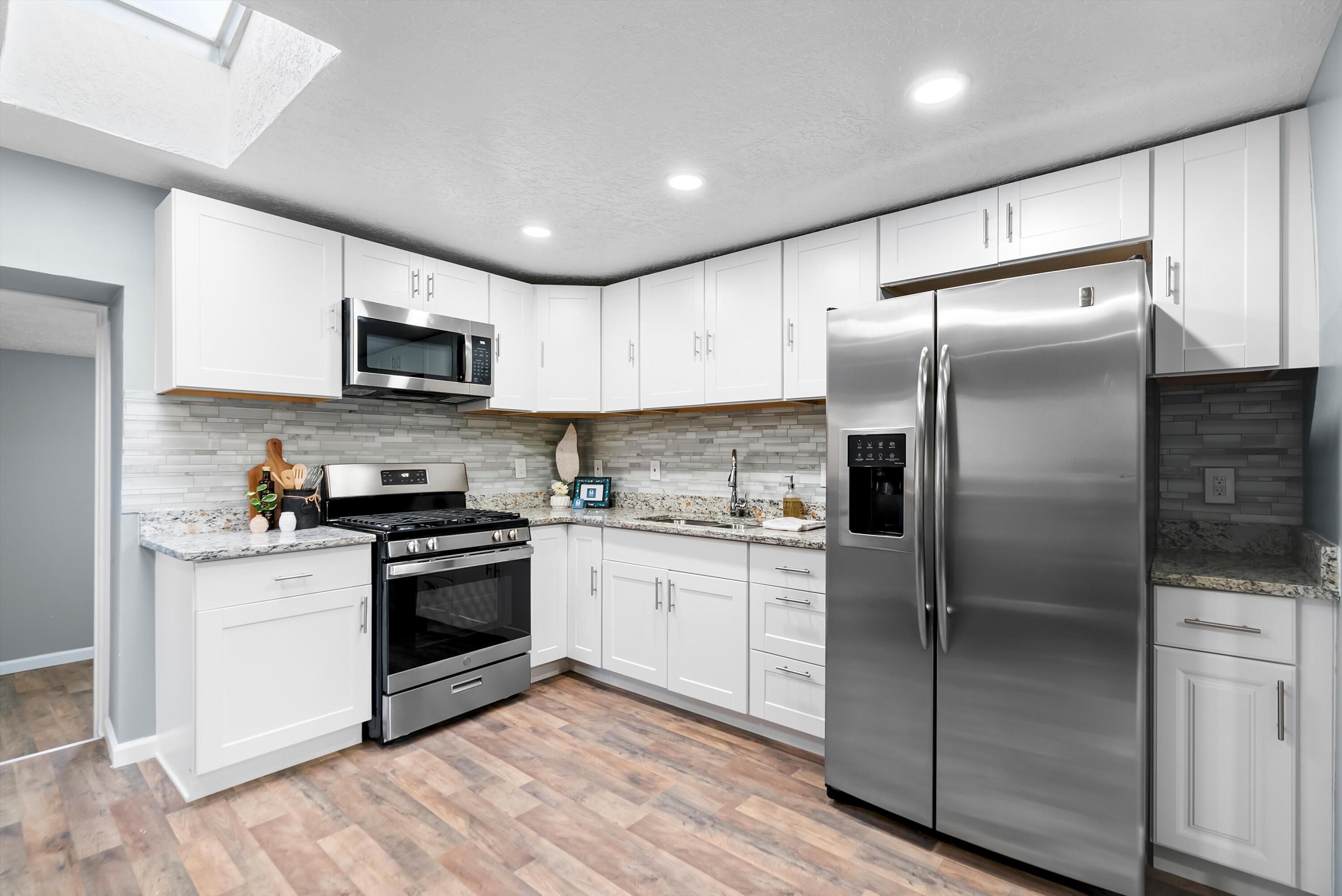 1709 Deluvina Drive SW