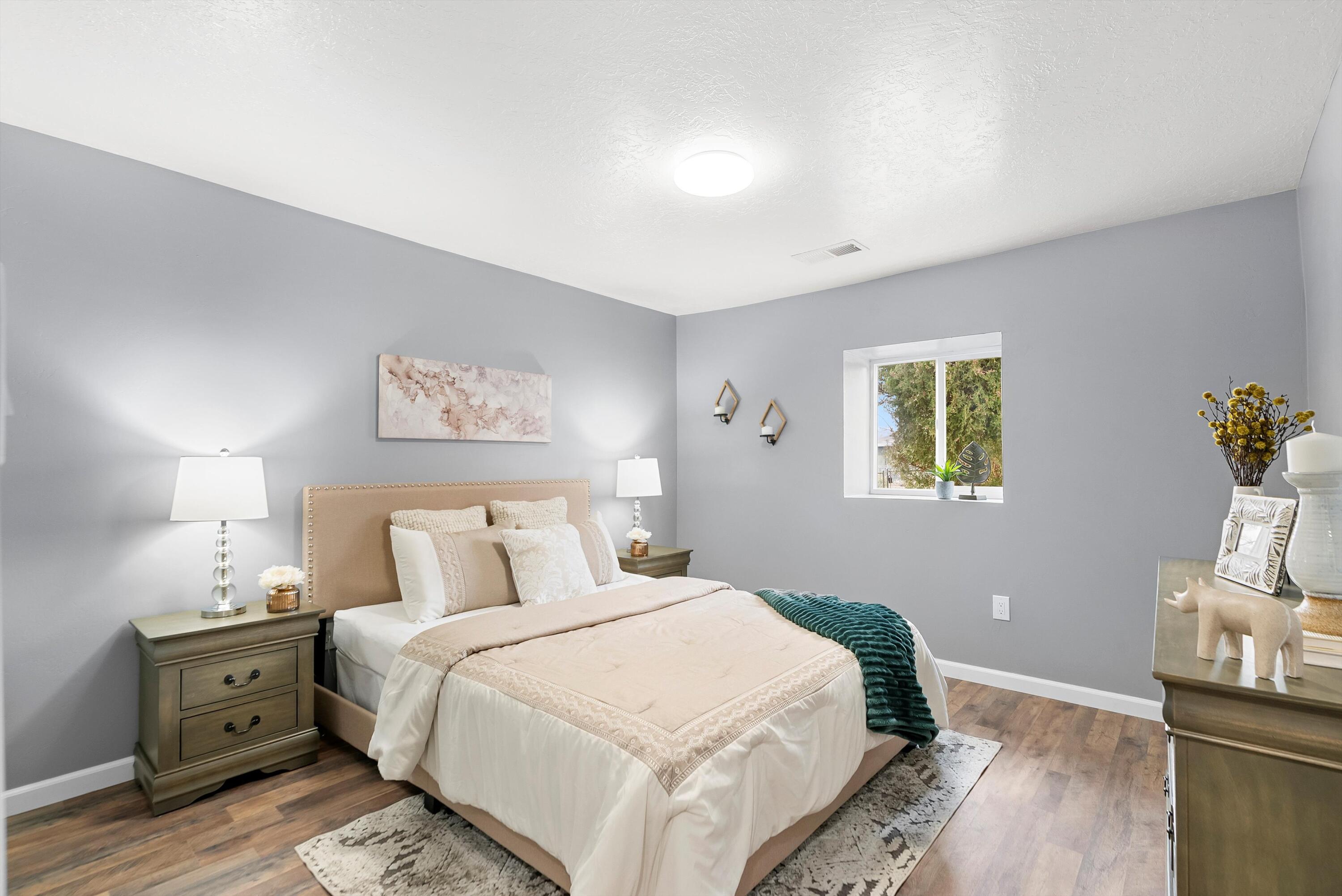 1709 Deluvina Drive SW