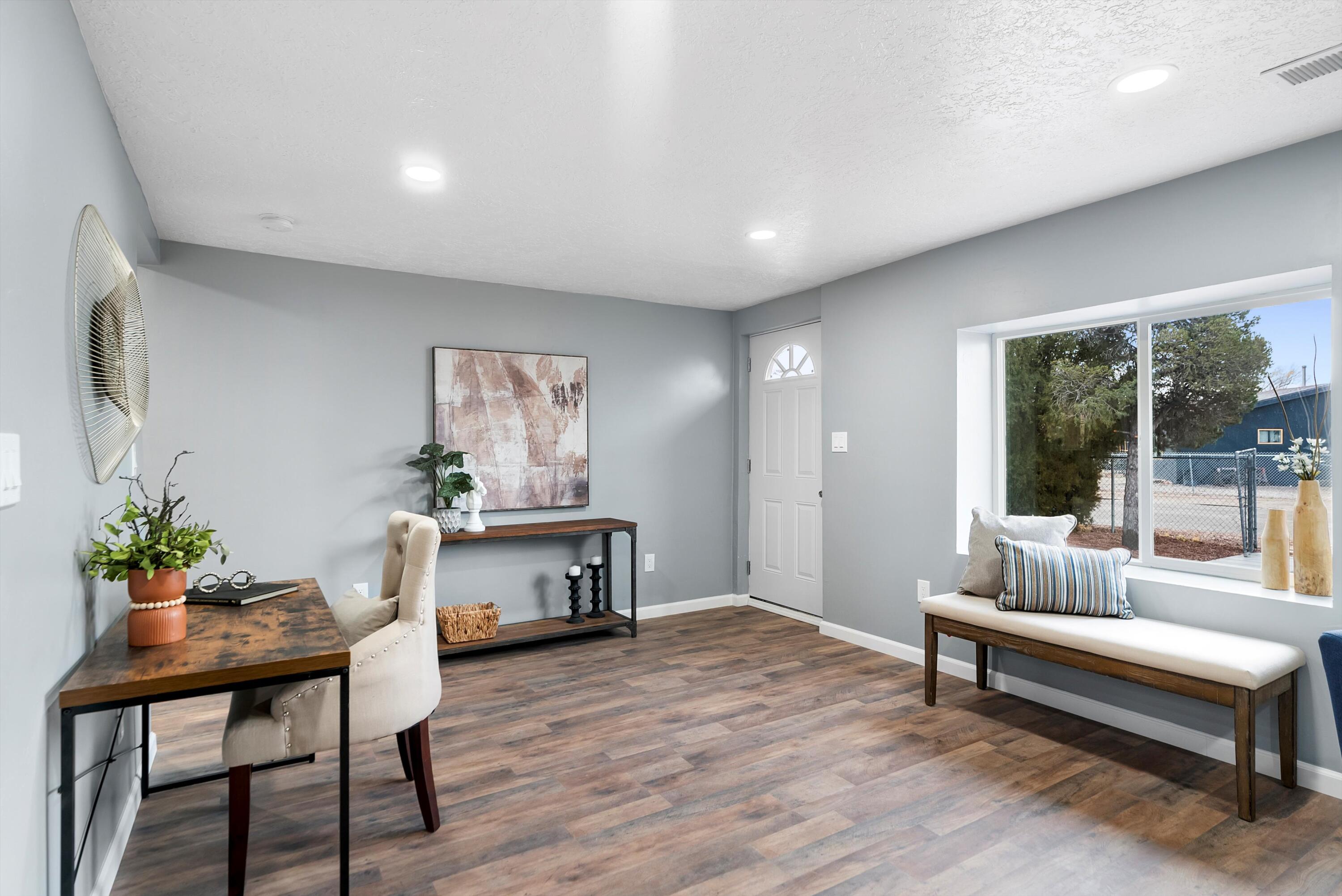 1709 Deluvina Drive SW