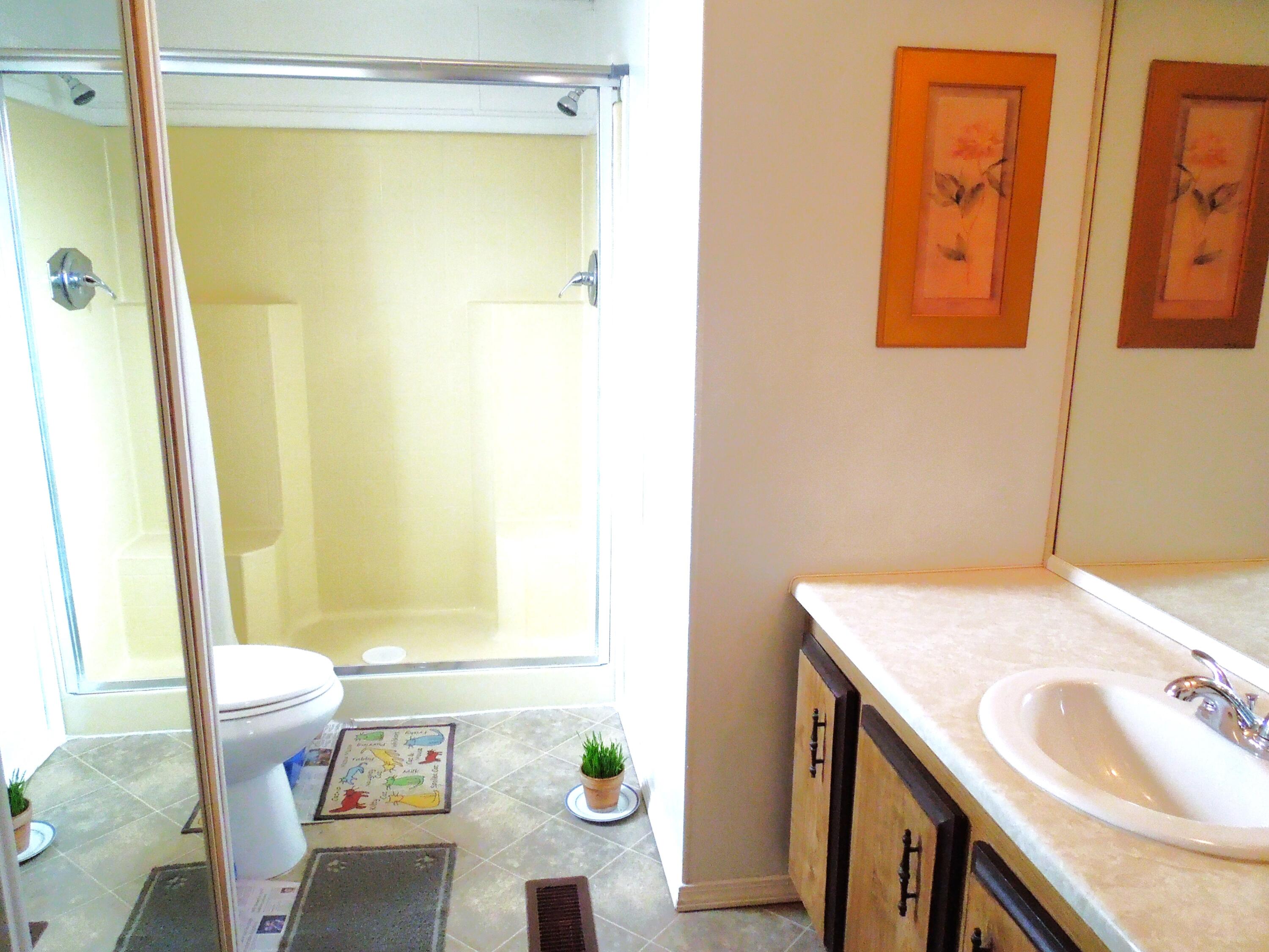 6118 Edith Boulevard NE Unit: 39