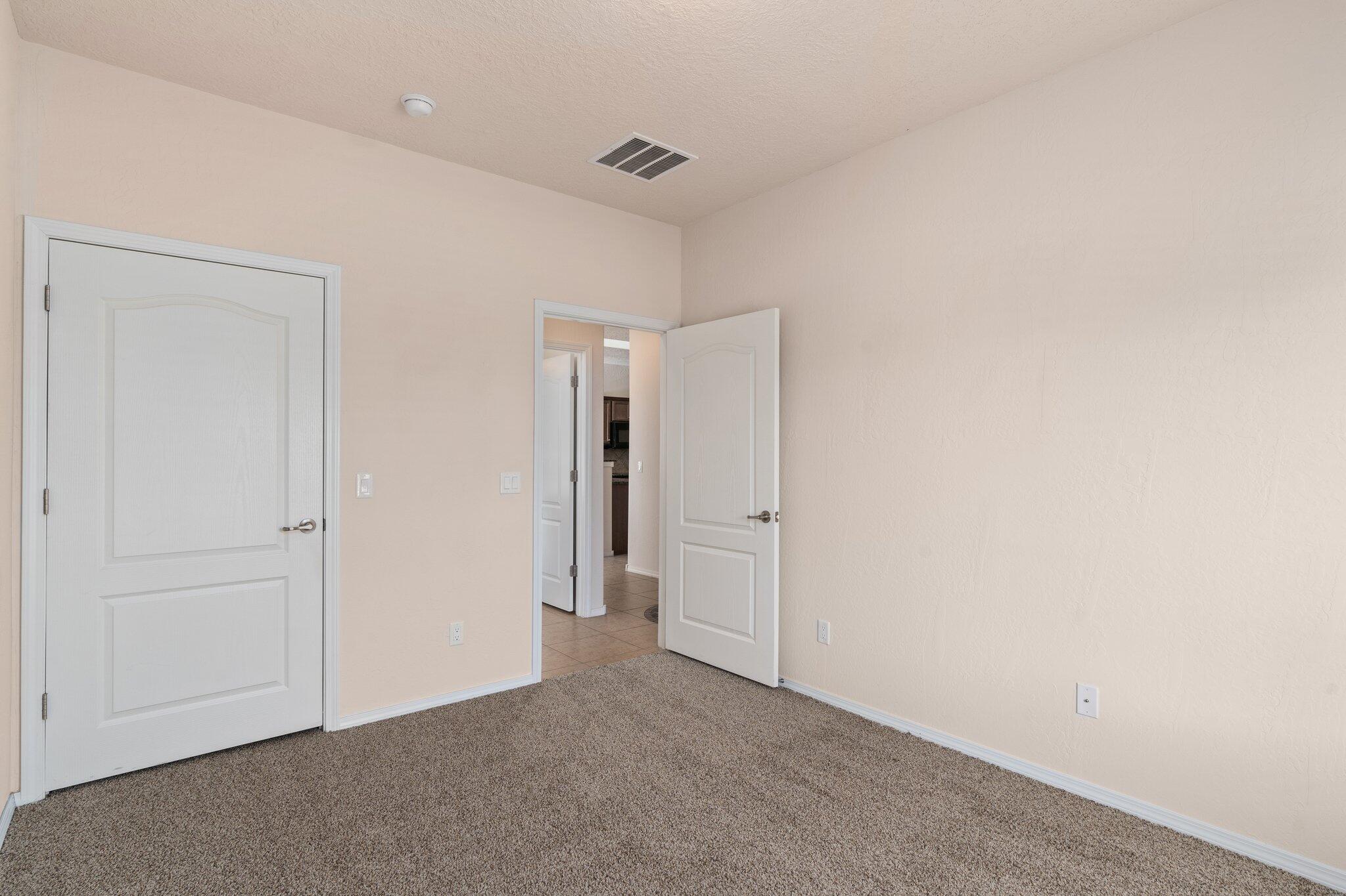 833 Golden Yarrow Trail