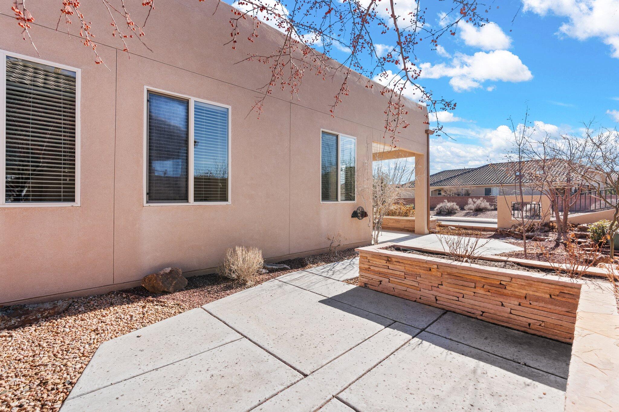 833 Golden Yarrow Trail