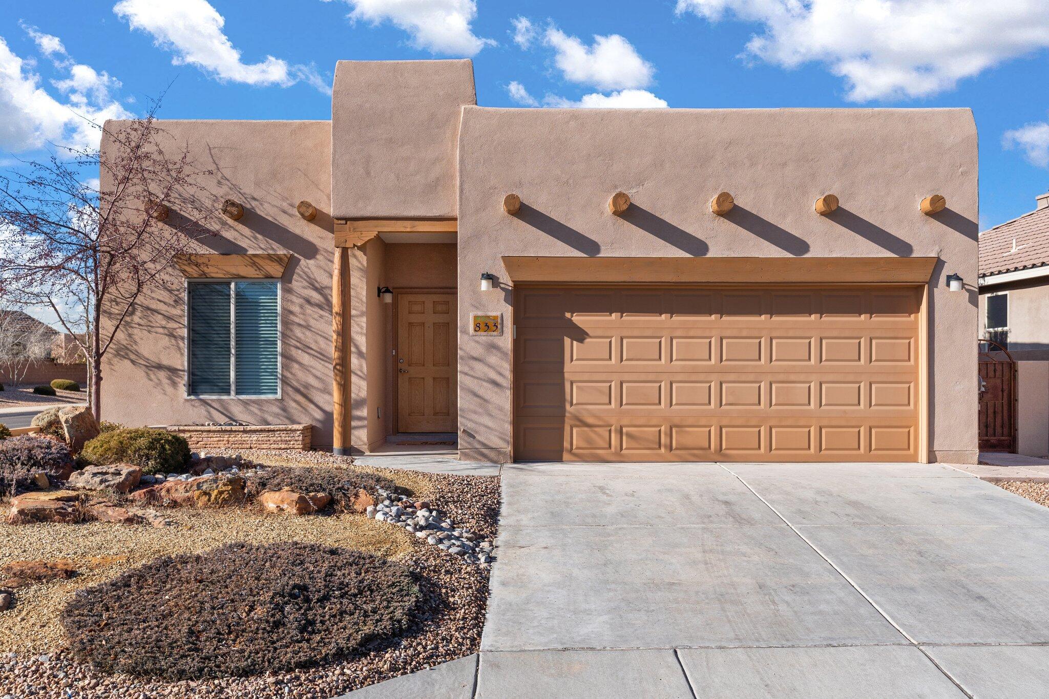 833 Golden Yarrow Trail