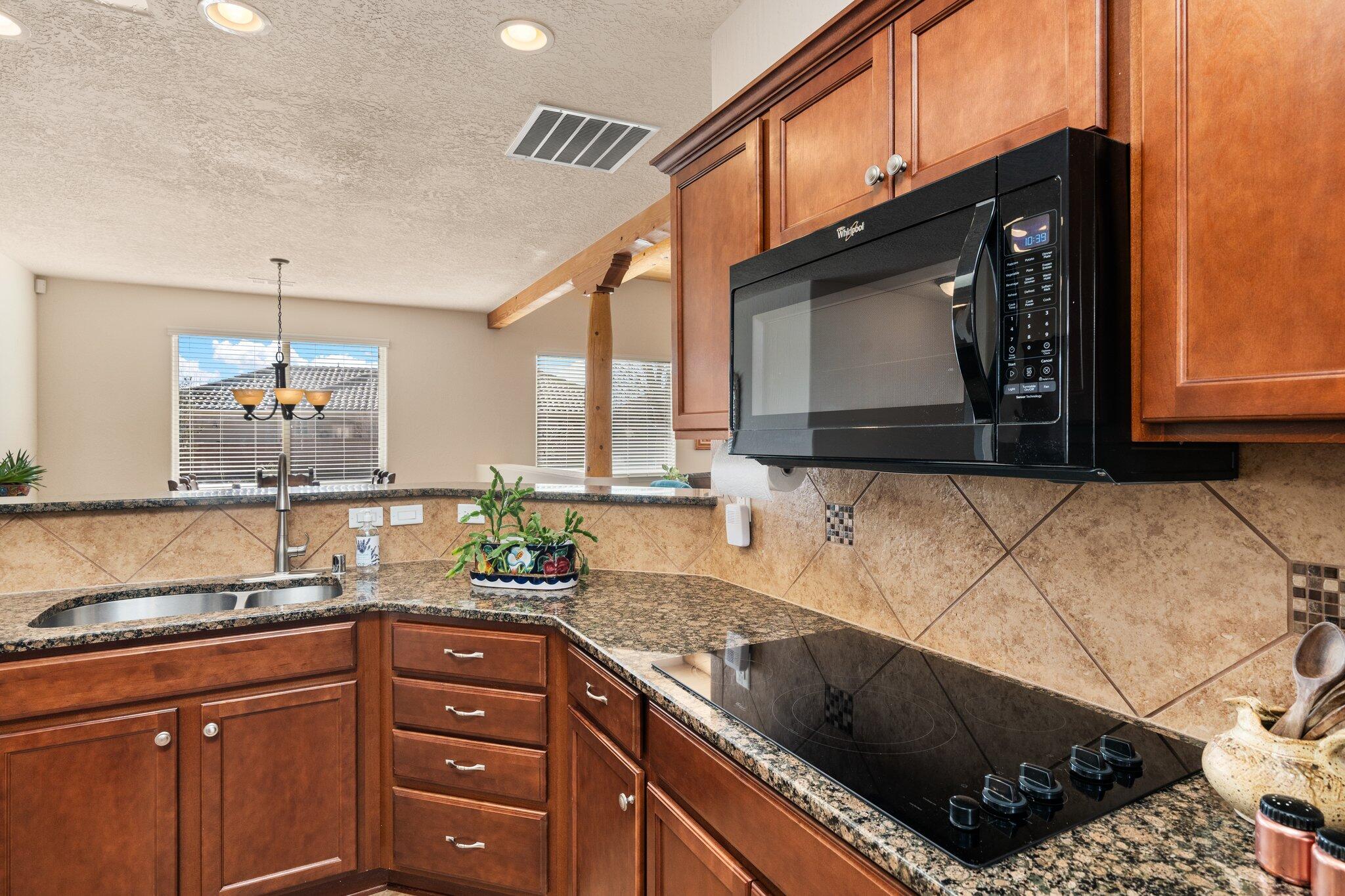 833 Golden Yarrow Trail