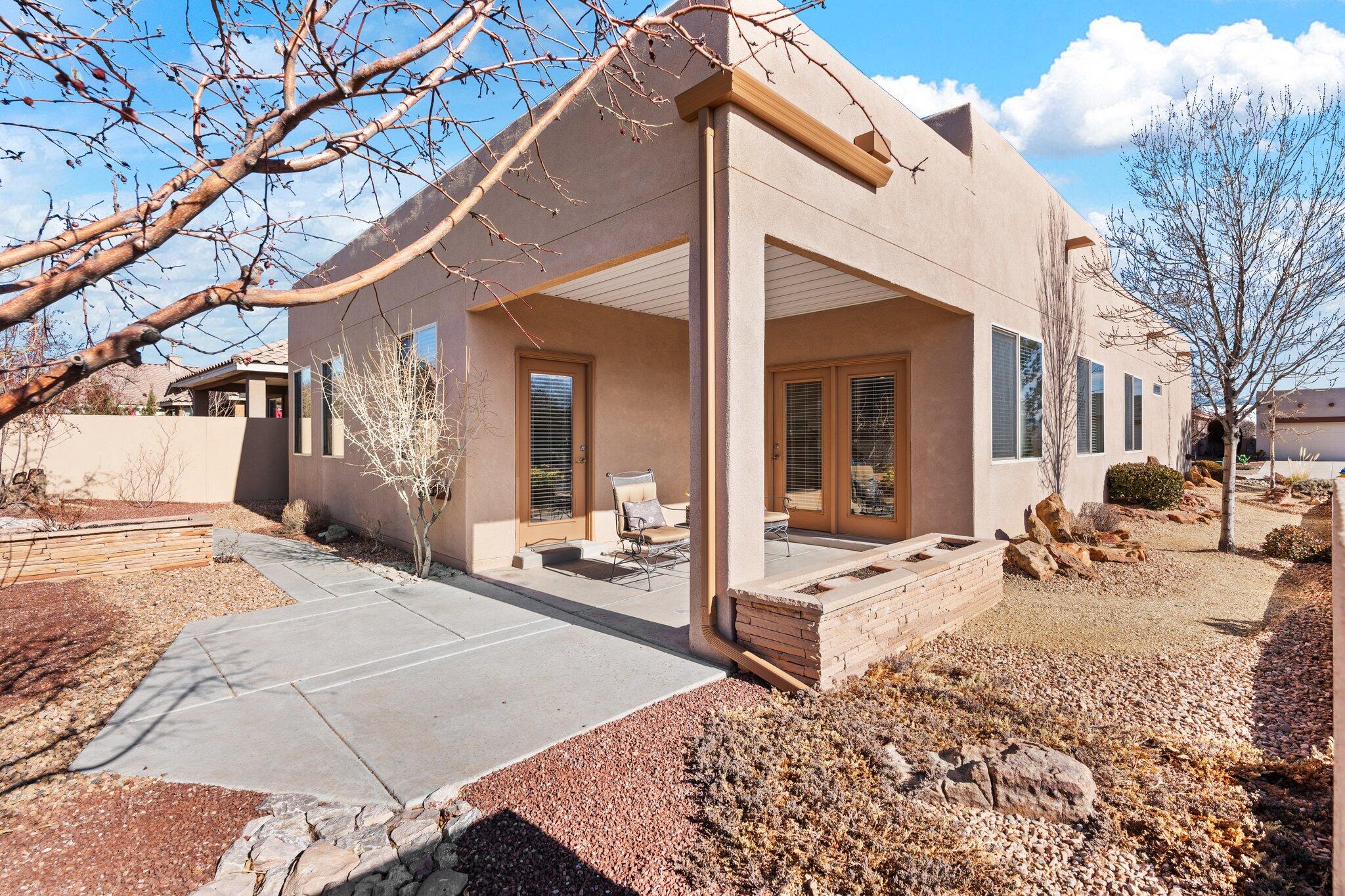 833 Golden Yarrow Trail