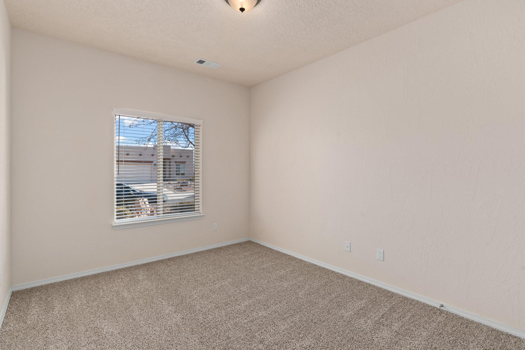 833 Golden Yarrow Trail
