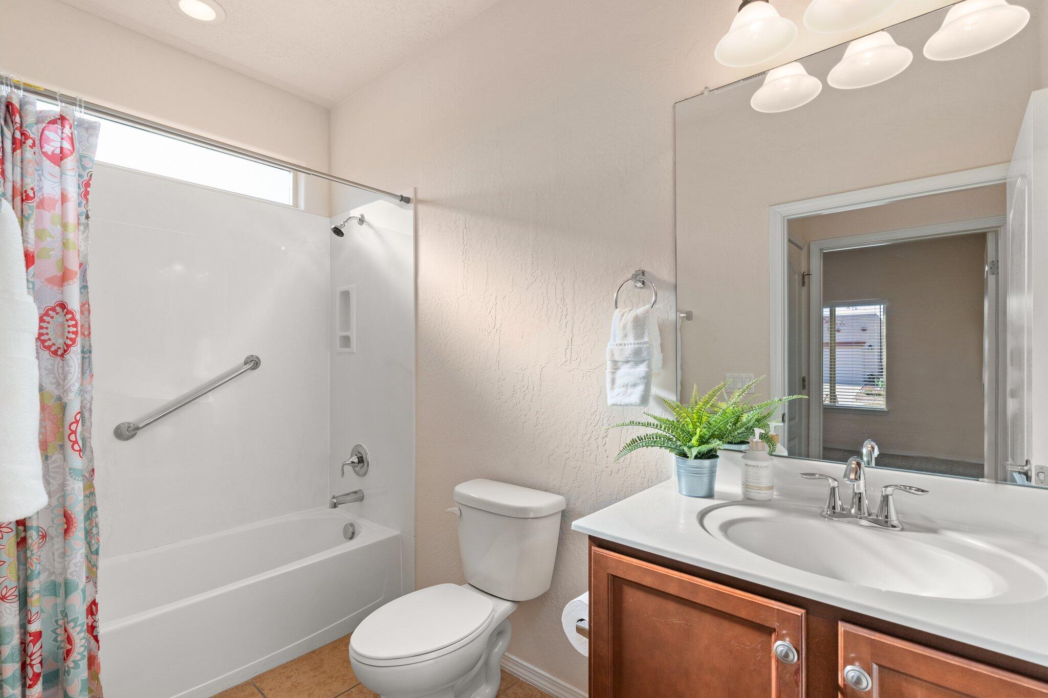 833 Golden Yarrow Trail