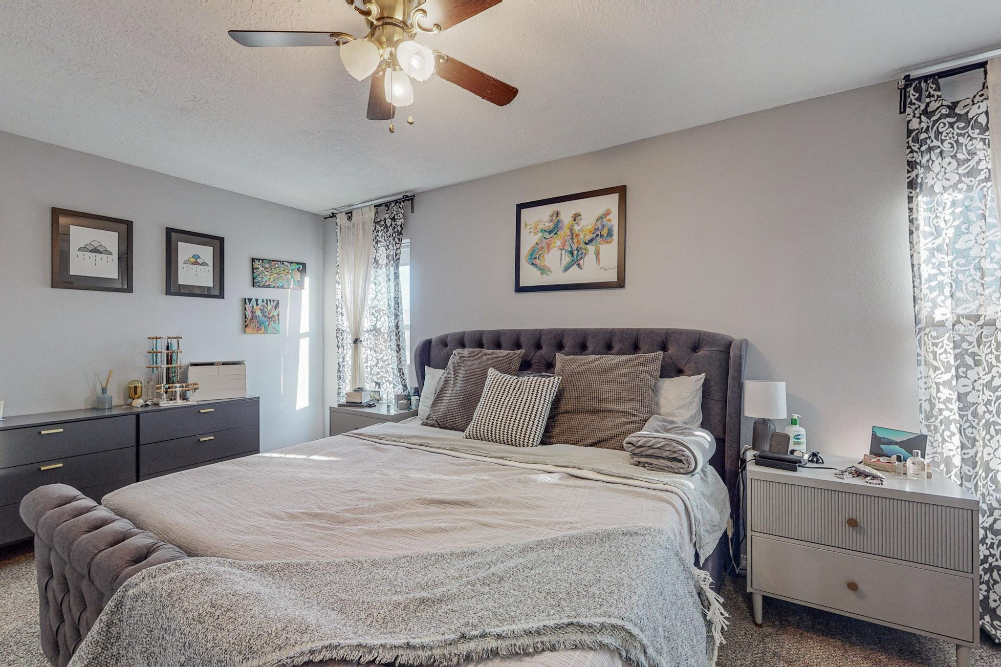 6262 Azaleas Road NW