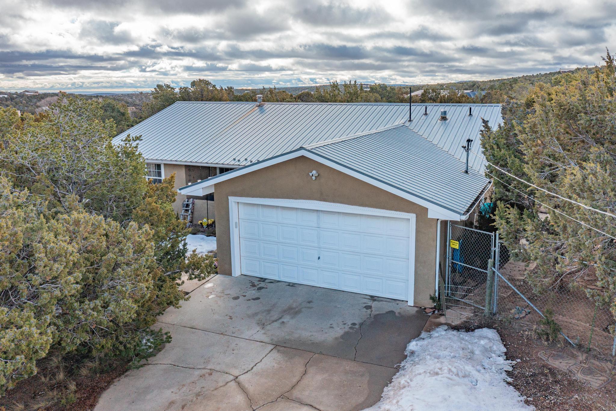 59 W Willard Road