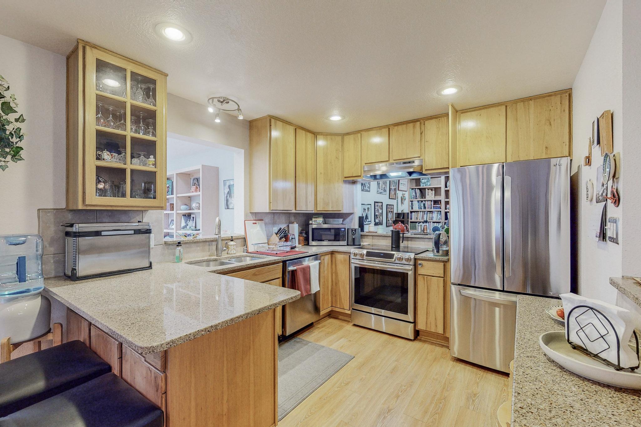 59 W Willard Road