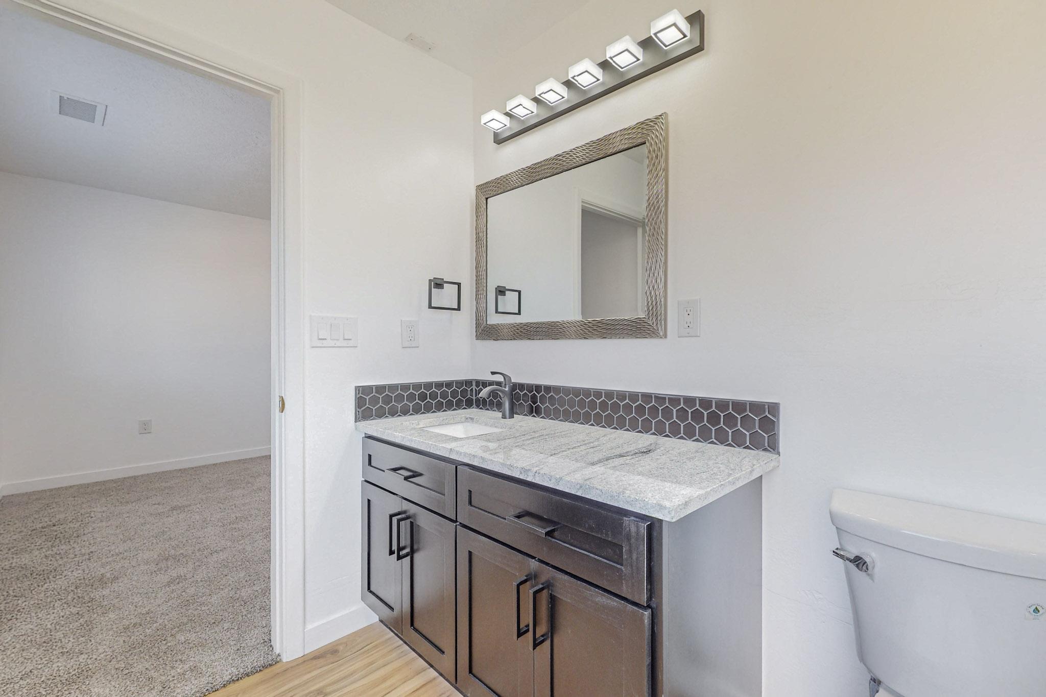 2804 18th Street NW