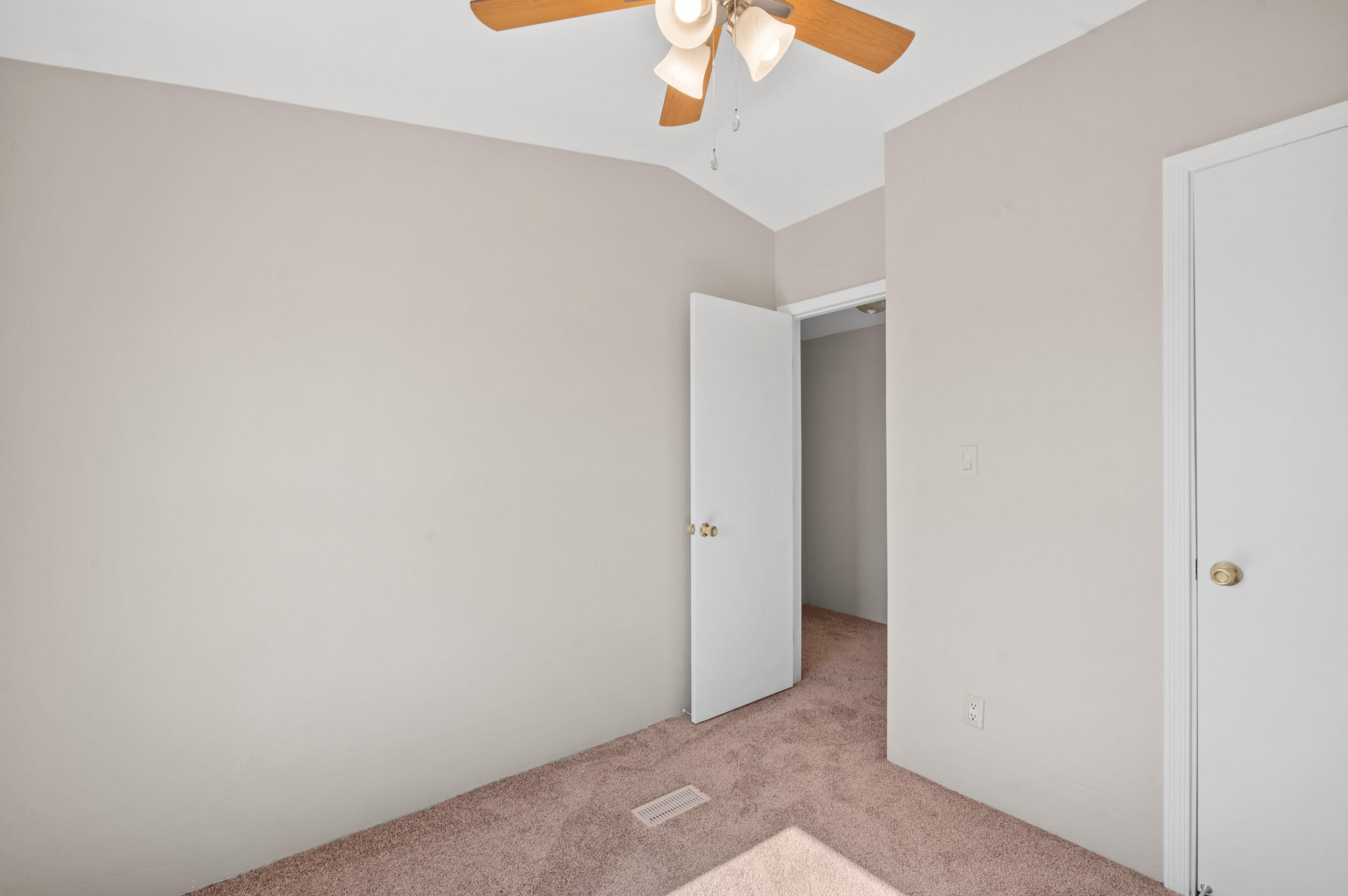 26 Campanada Drive