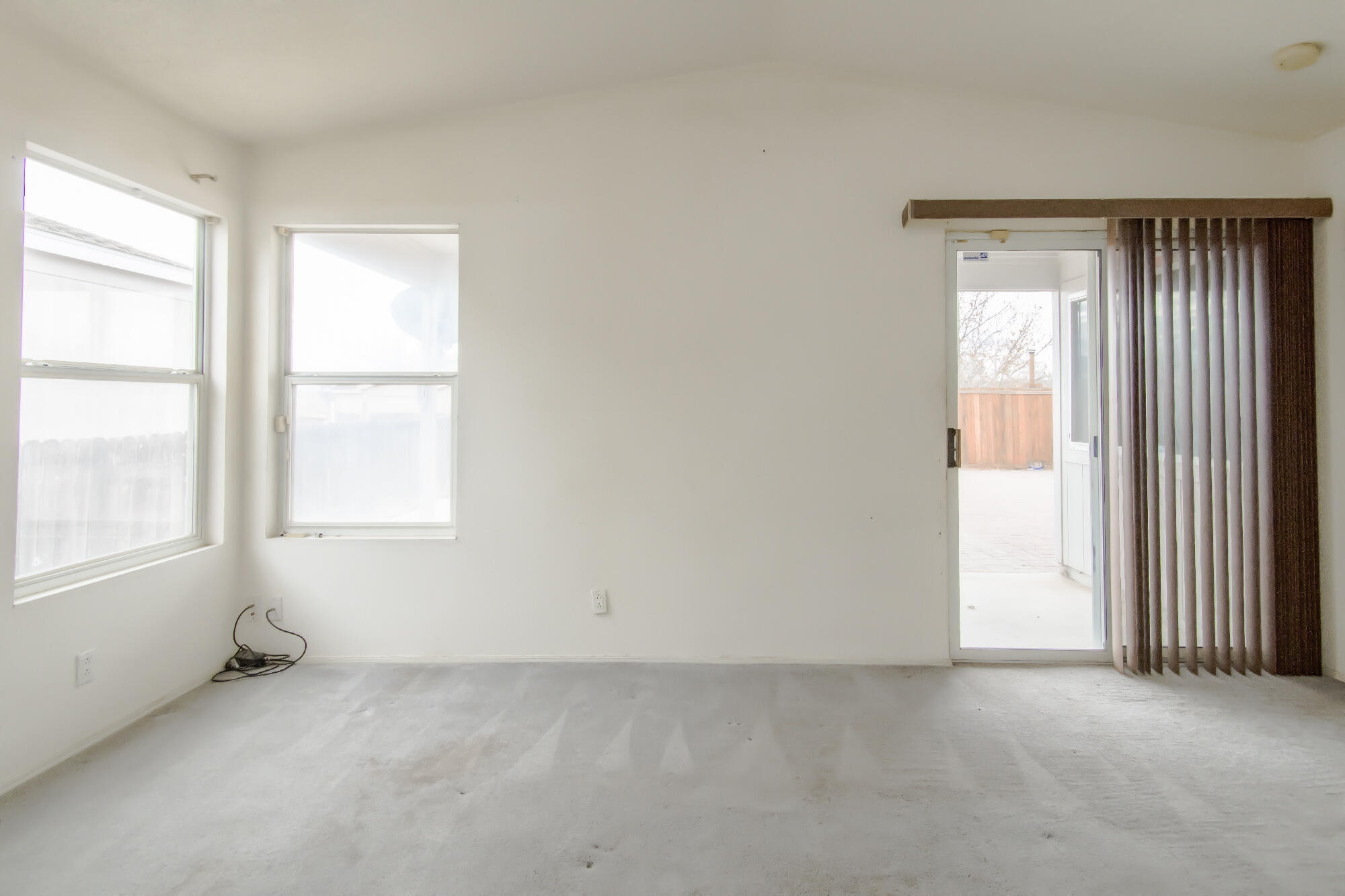 1969 Strawberry Drive NE