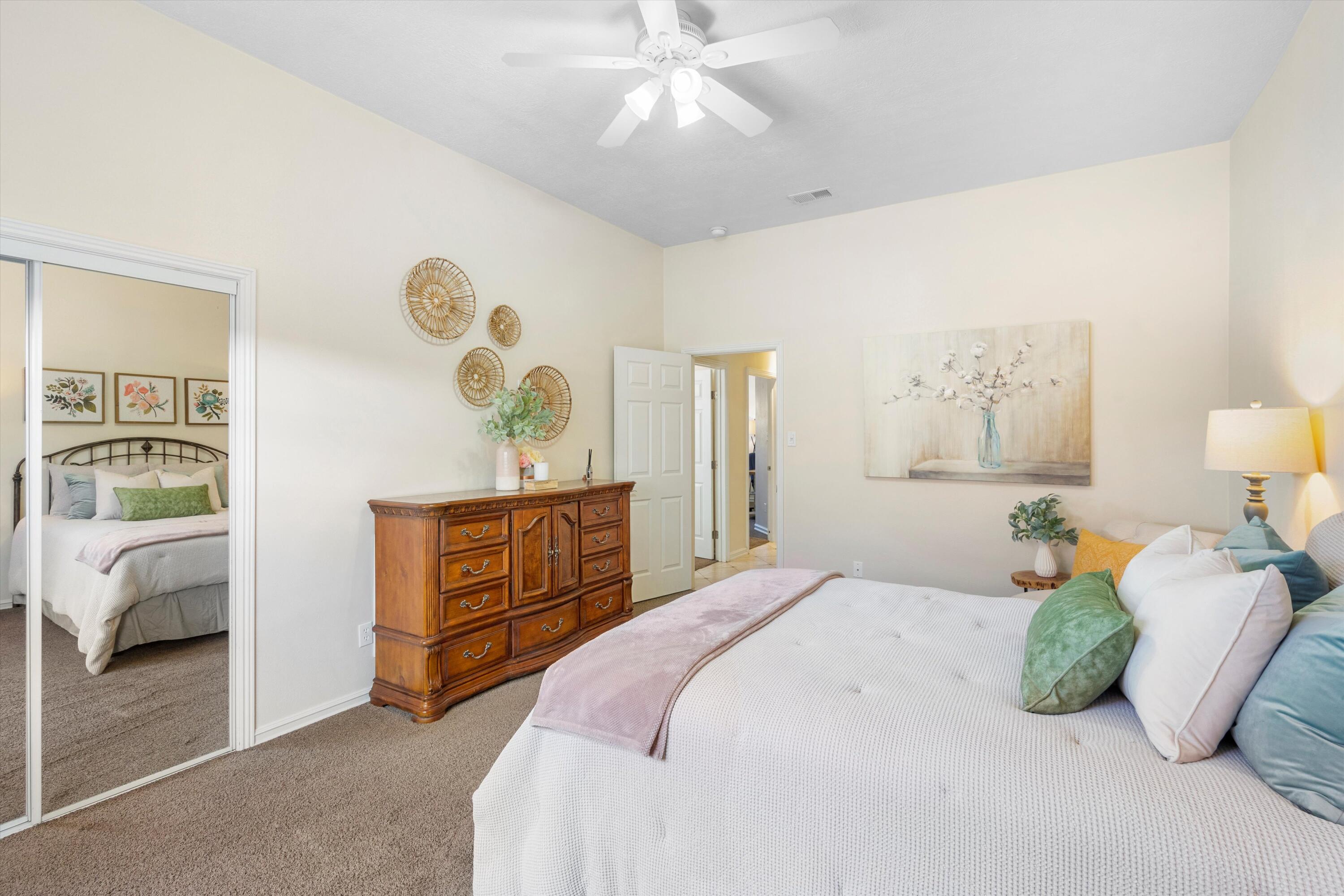 1408 Rosalee Road NW