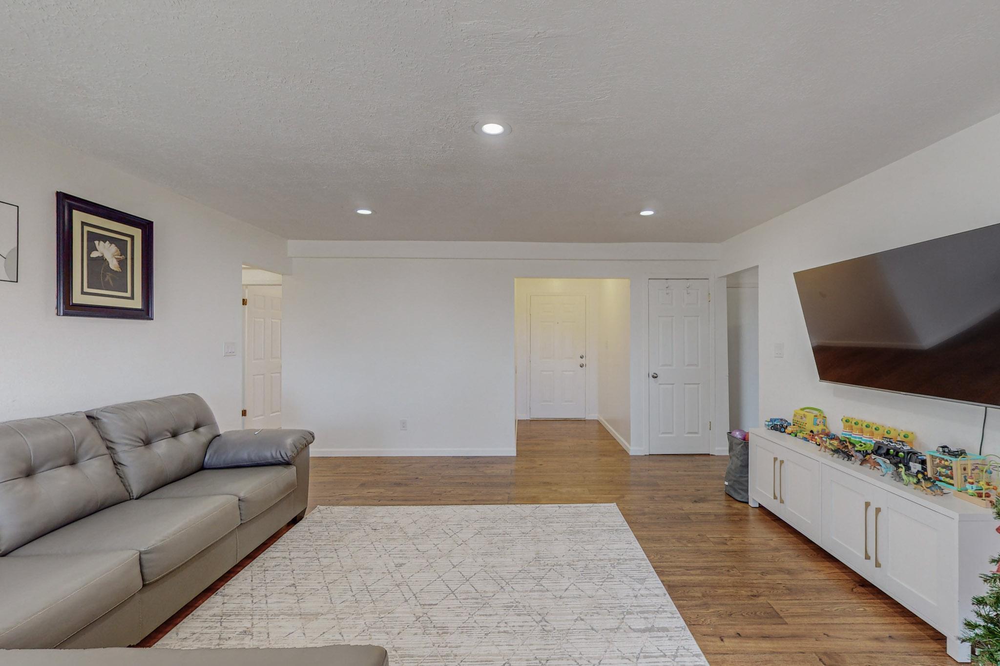 113 Lynwood Drive SE