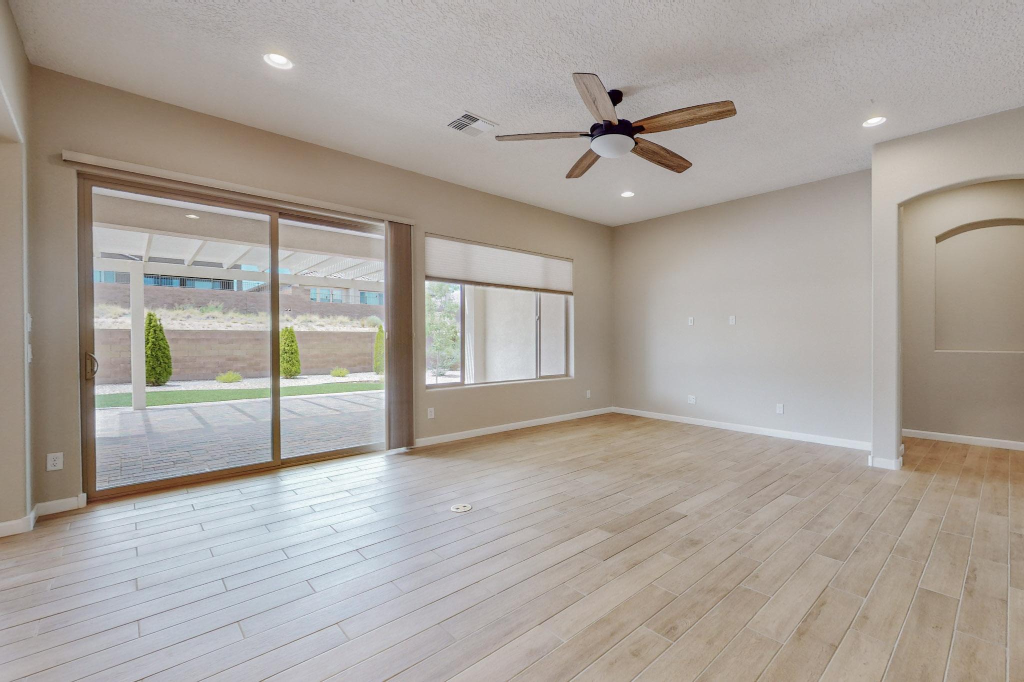 1905 Pebble Creek Trail NW