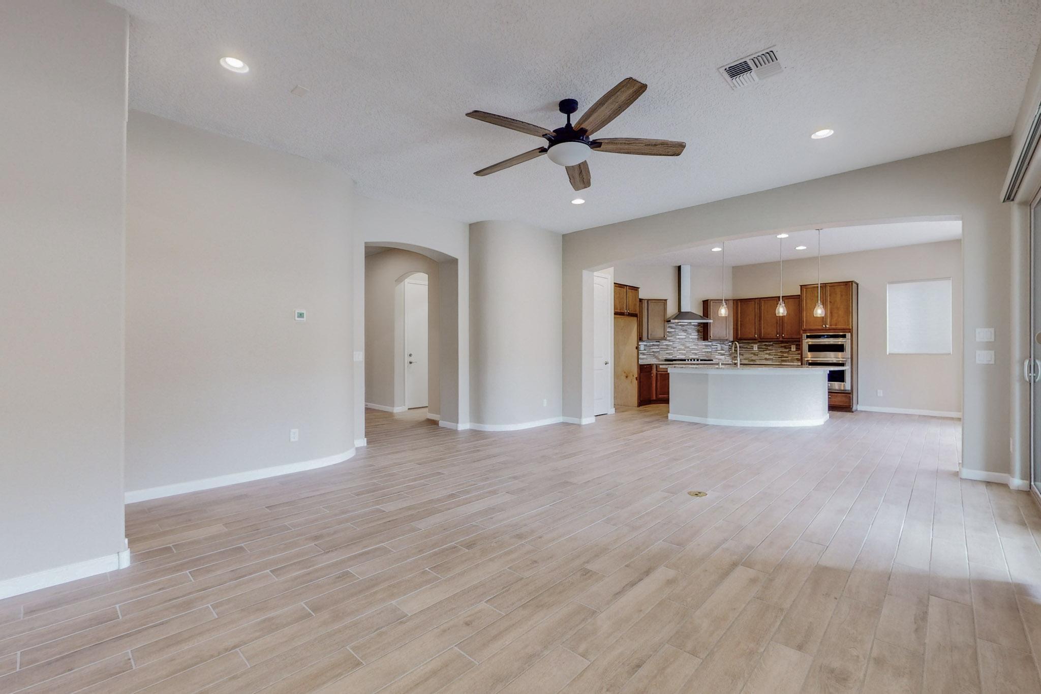 1905 Pebble Creek Trail NW