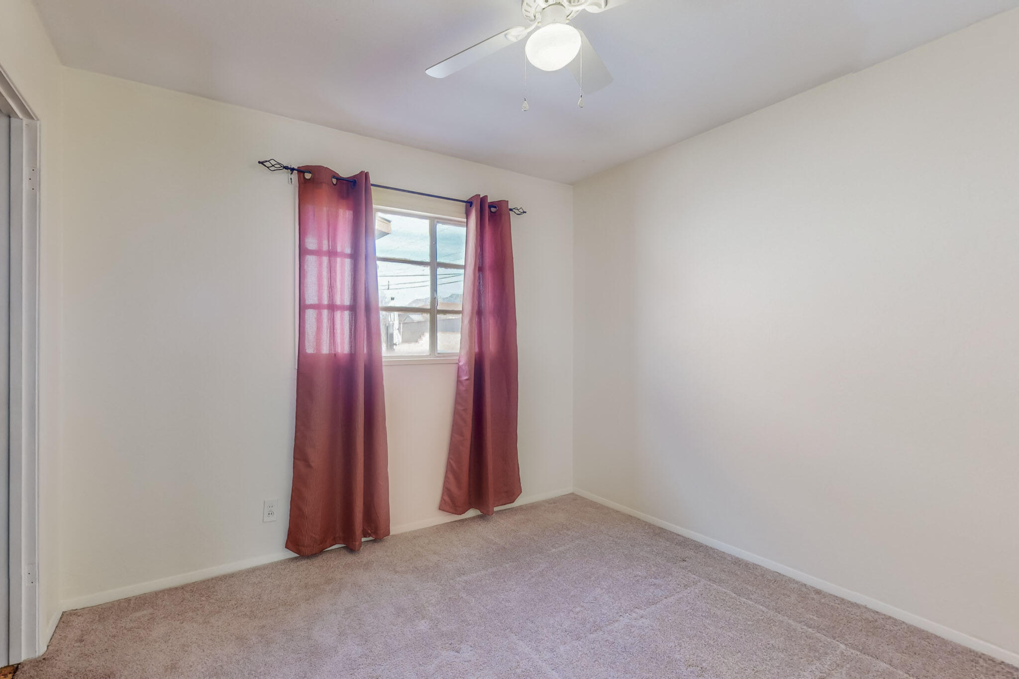 2704 Mary Ellen Street NE
