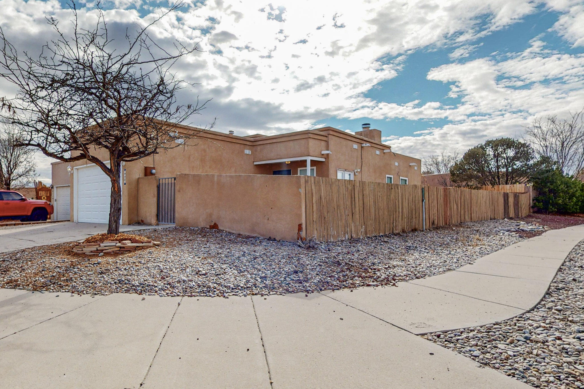 5717 Jessica Court NW