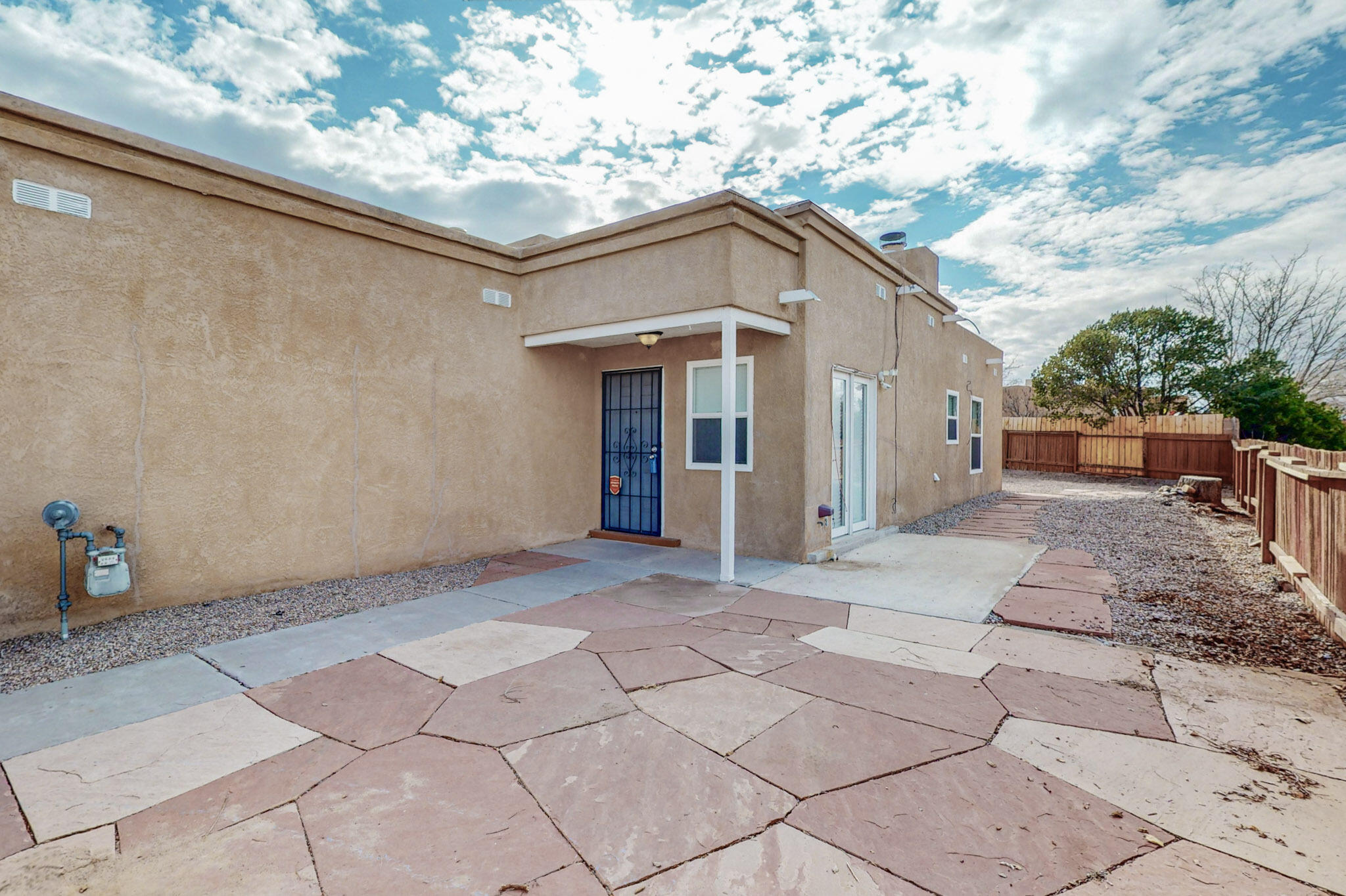 5717 Jessica Court NW