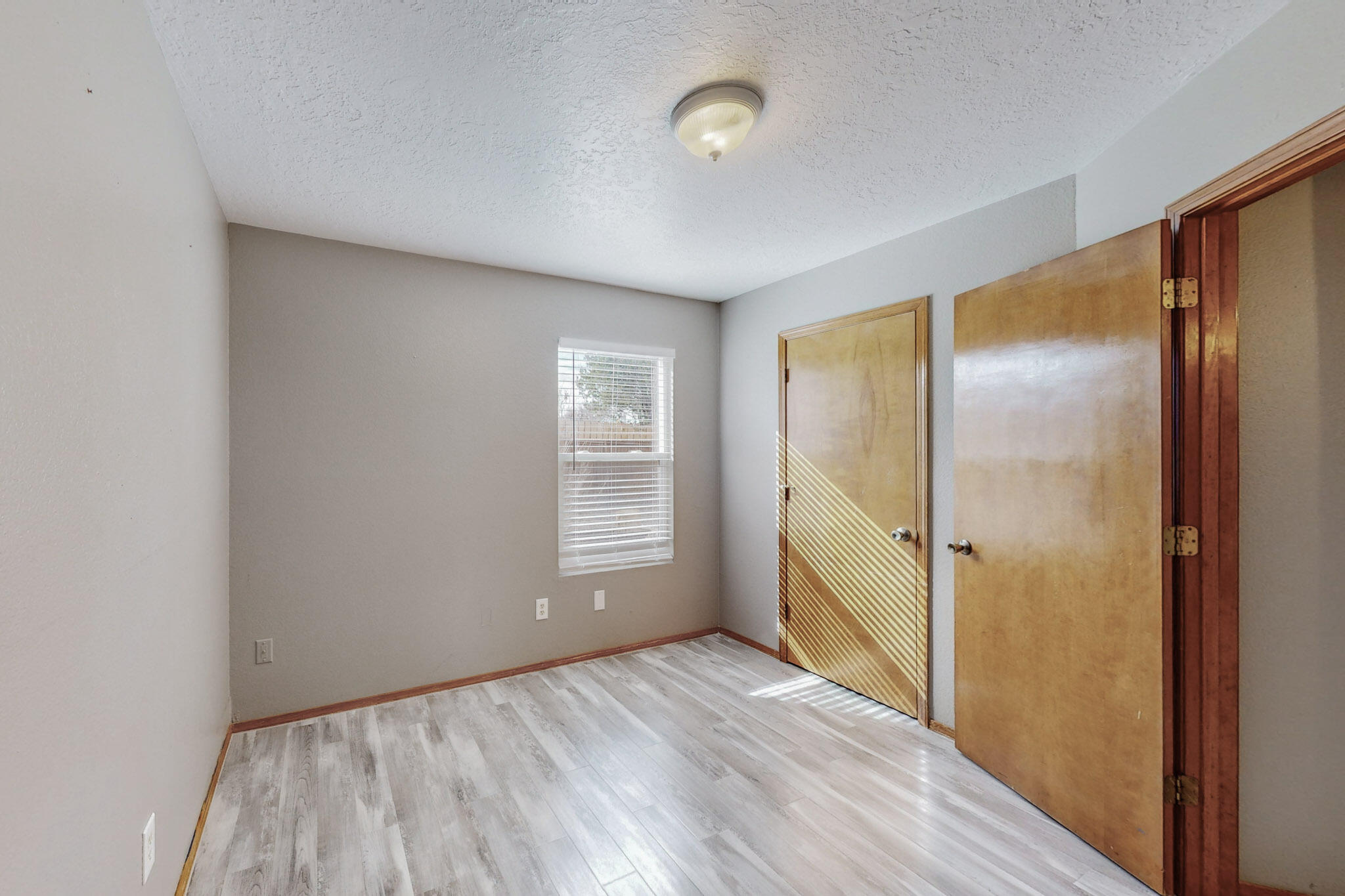 5717 Jessica Court NW