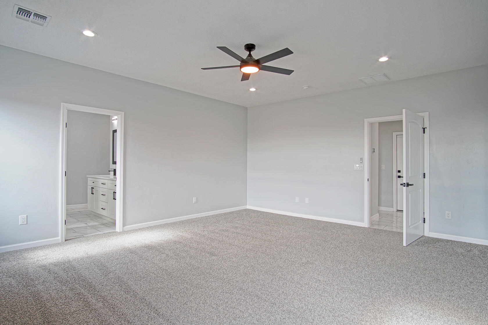 1120 Viga Road SE