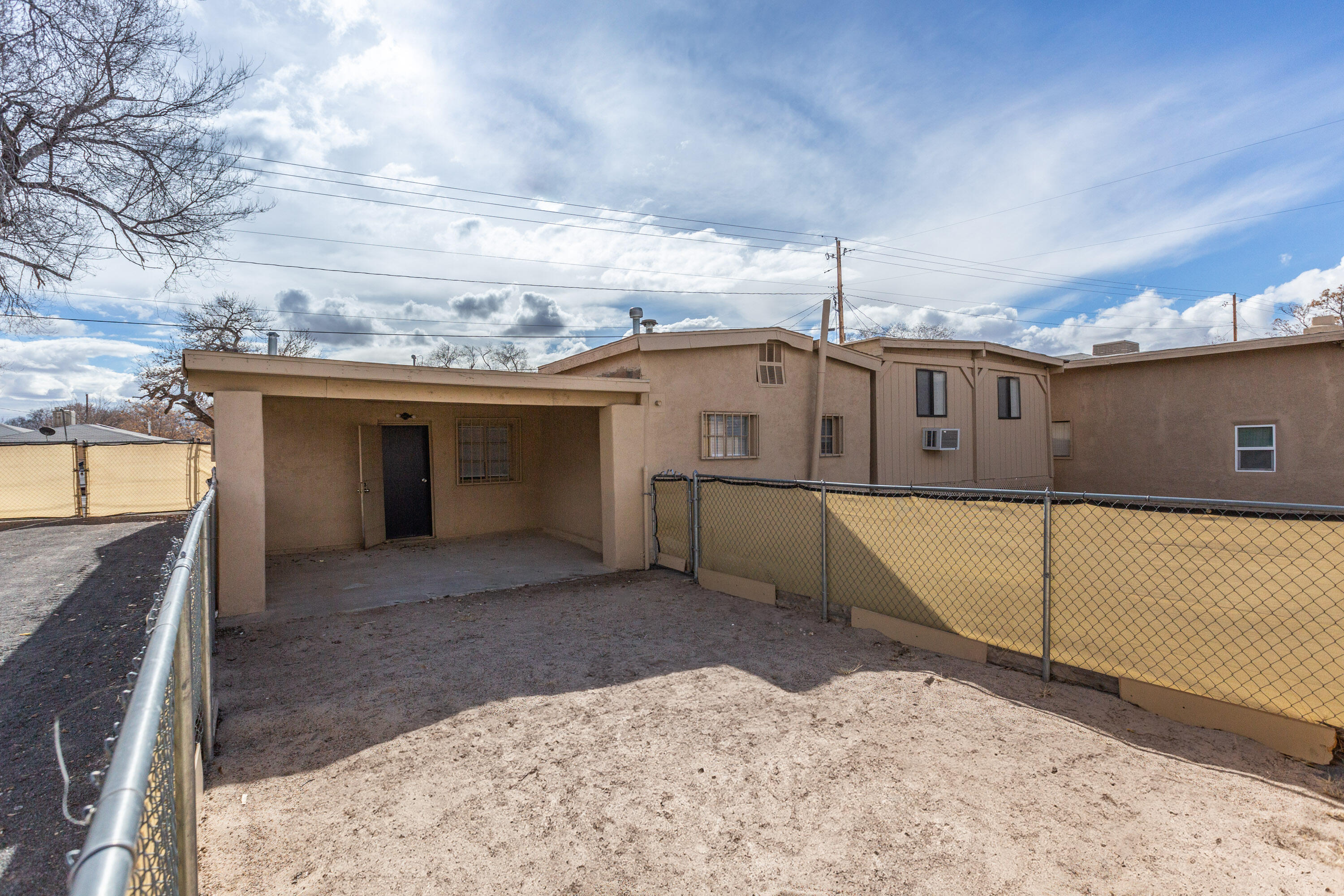 3102 Rosendo Garcia Road SW